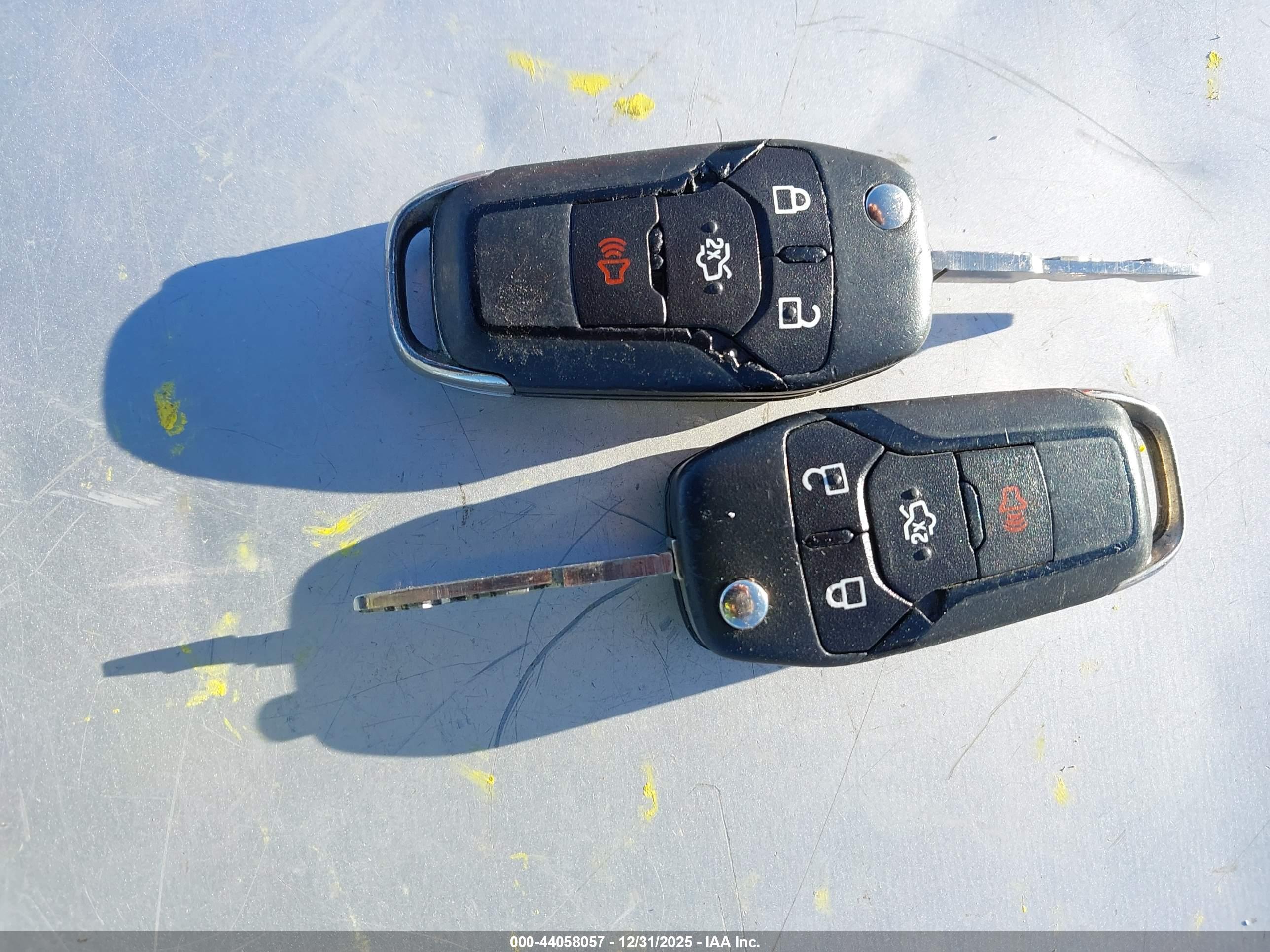 FORD FUSION image 11