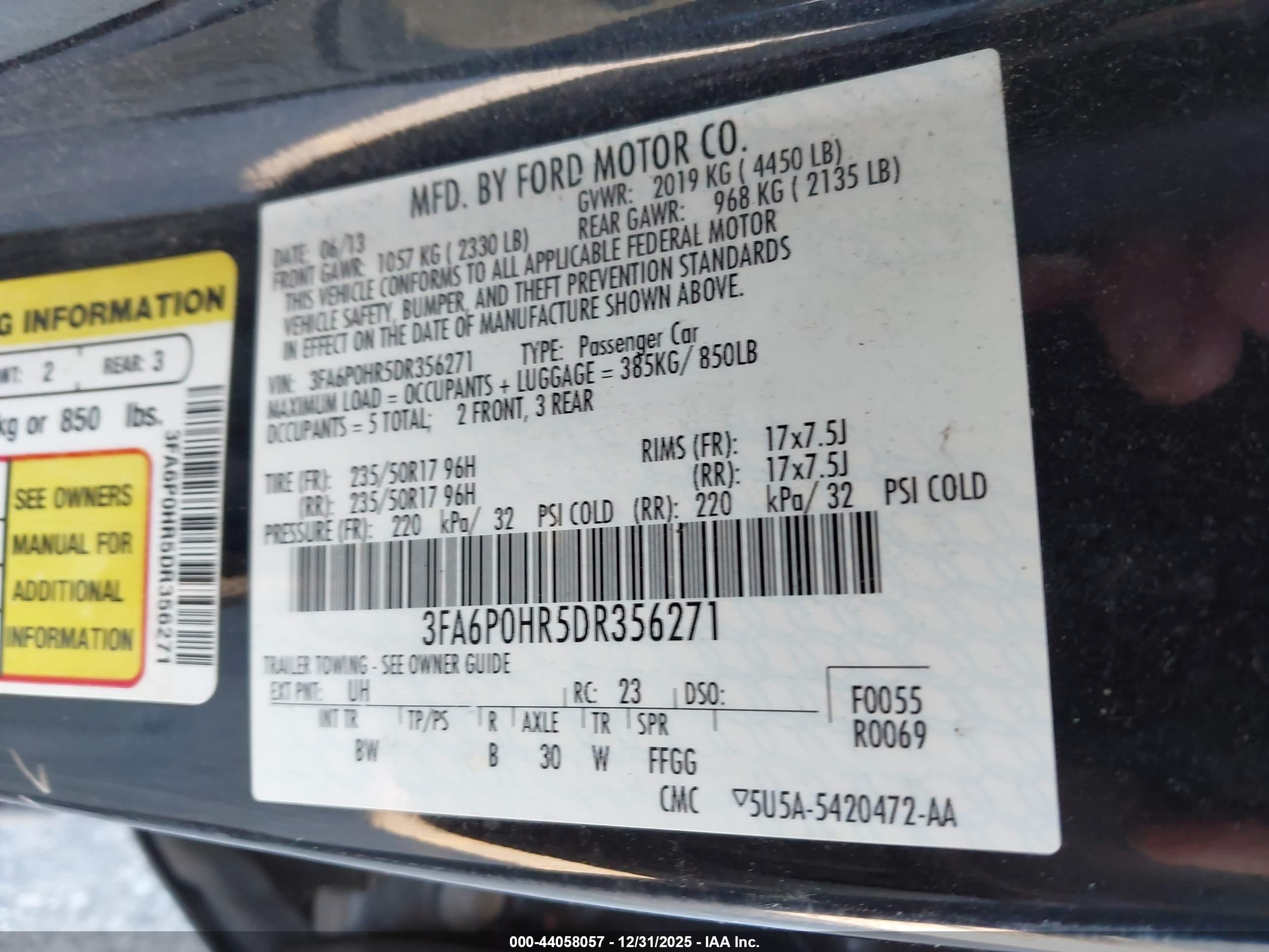 FORD FUSION image 9