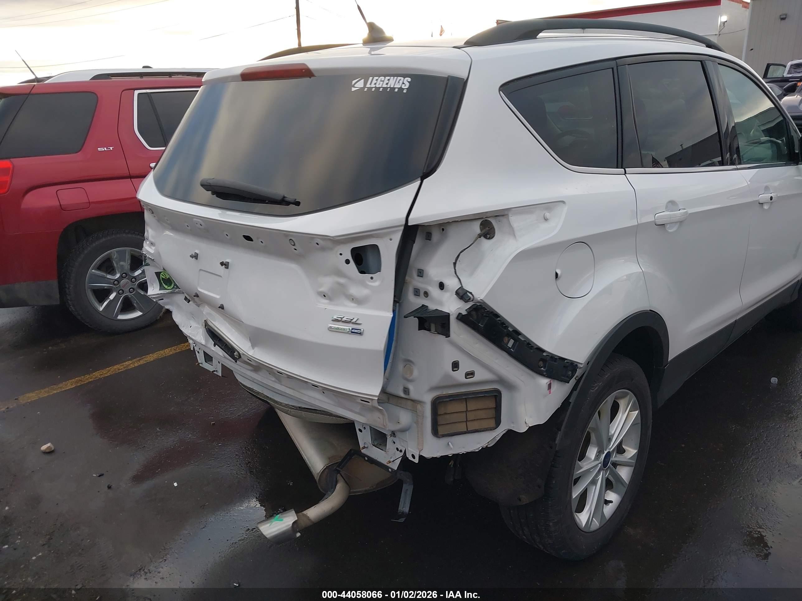 FORD ESCAPE image 6
