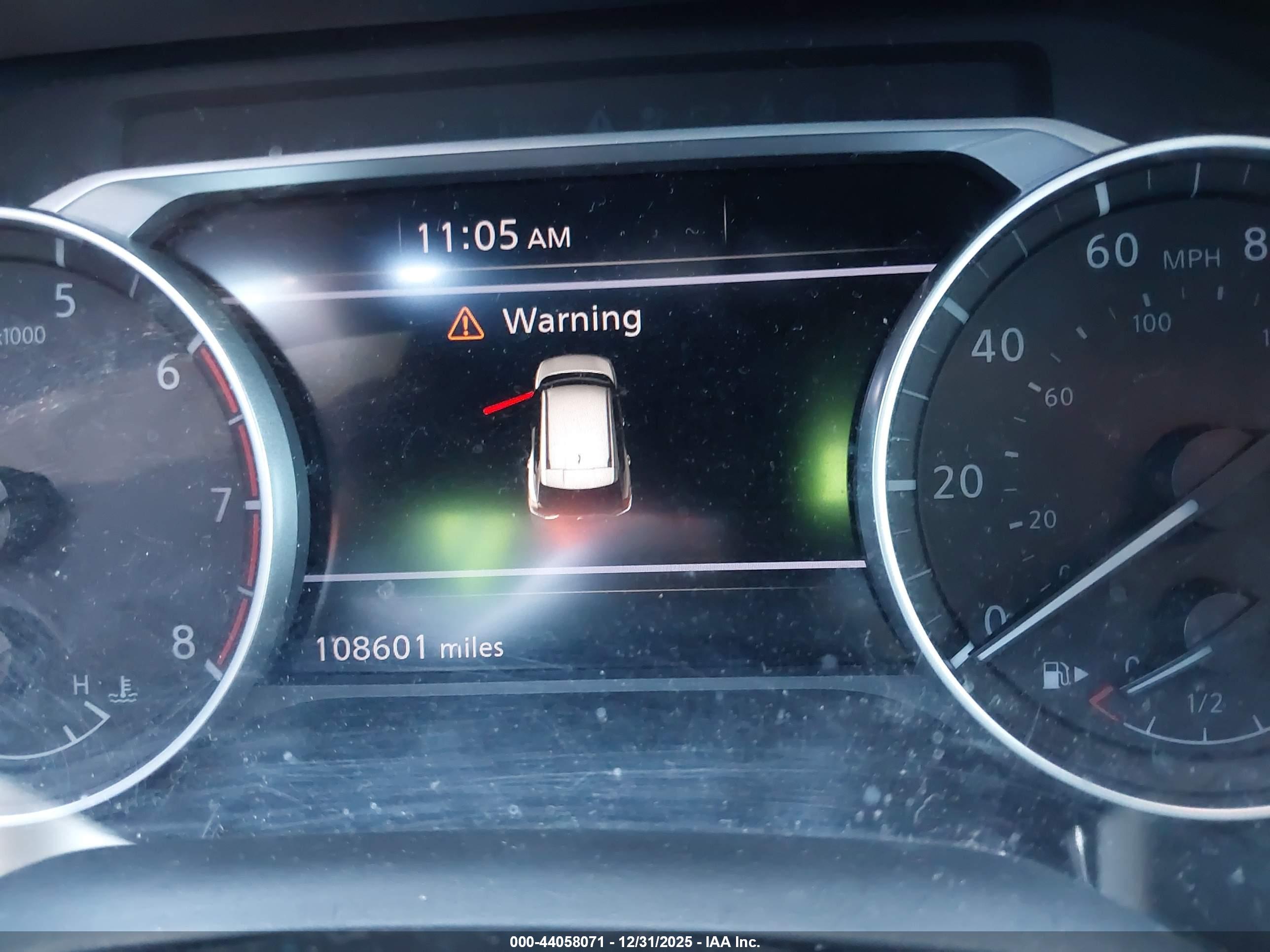 NISSAN ROGUE image 7