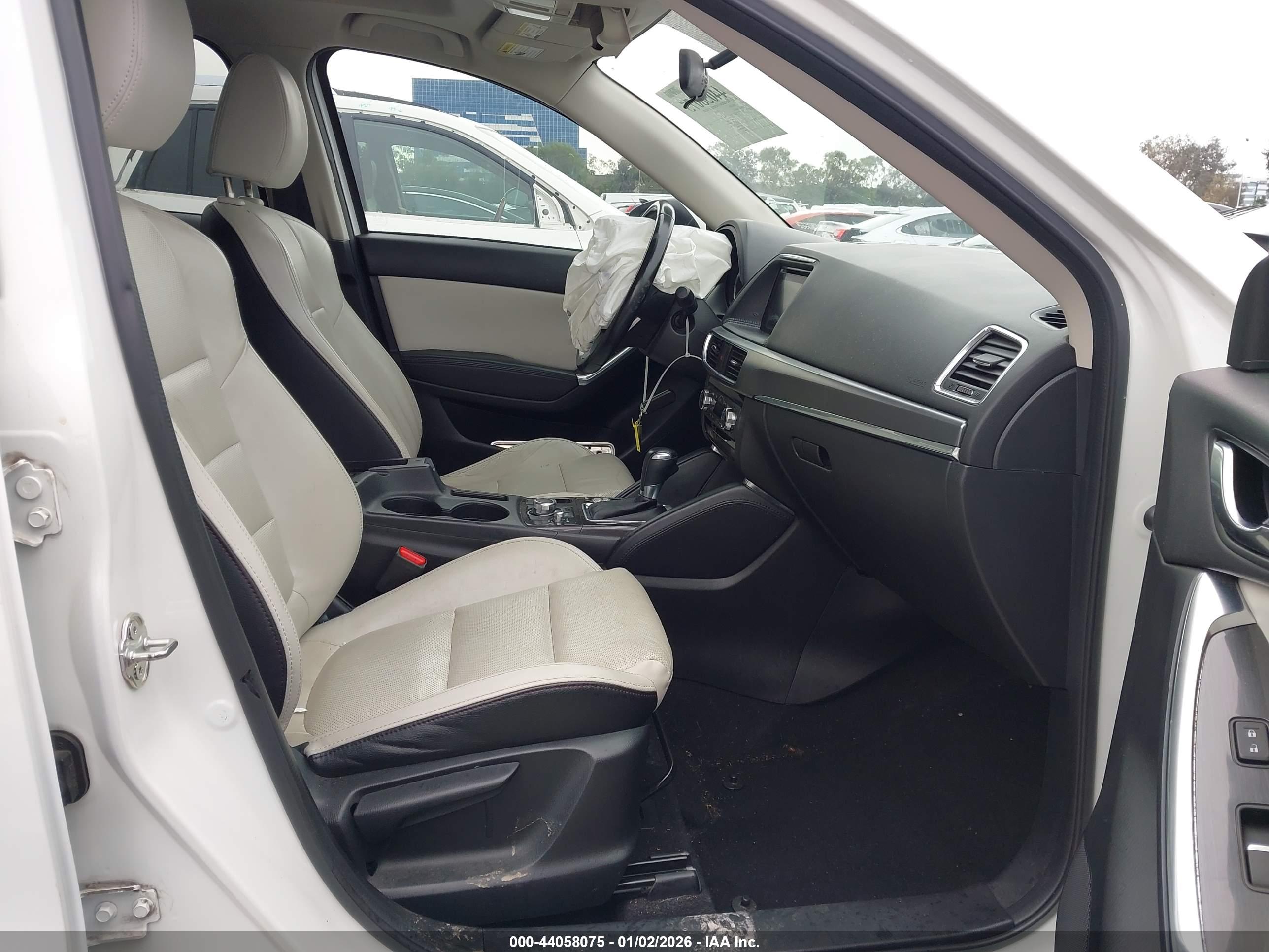 MAZDA CX-5 image 5