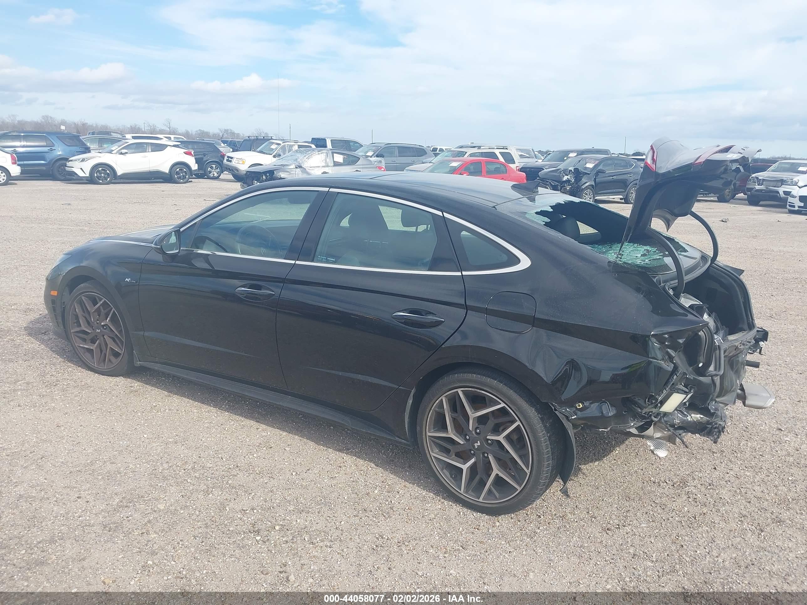 HYUNDAI SONATA image 3