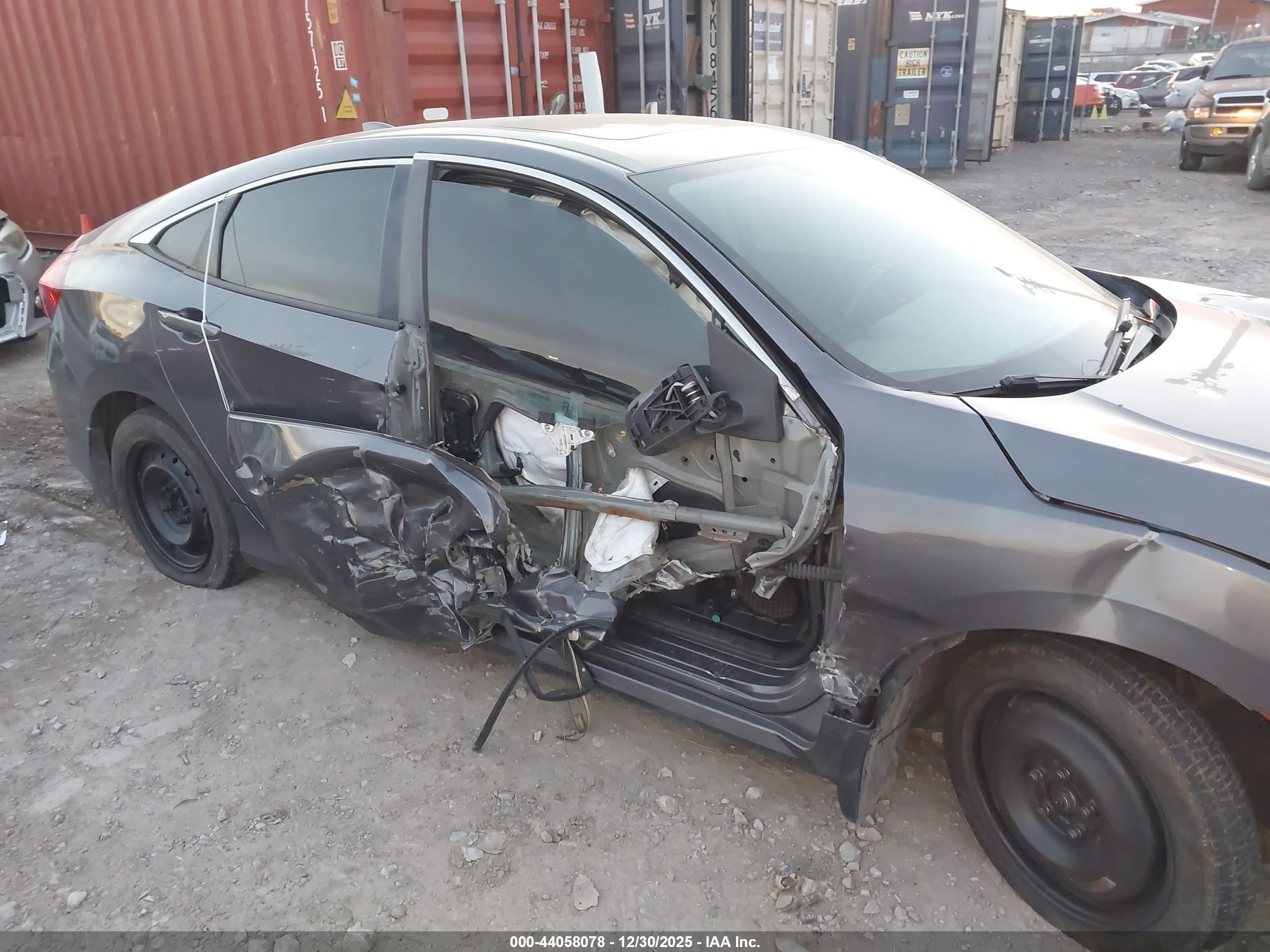HONDA CIVIC image 6