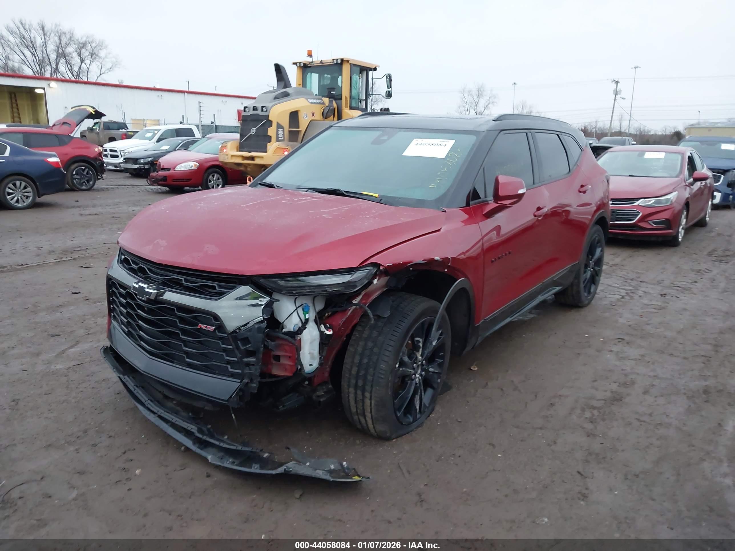 CHEVROLET BLAZER image 2