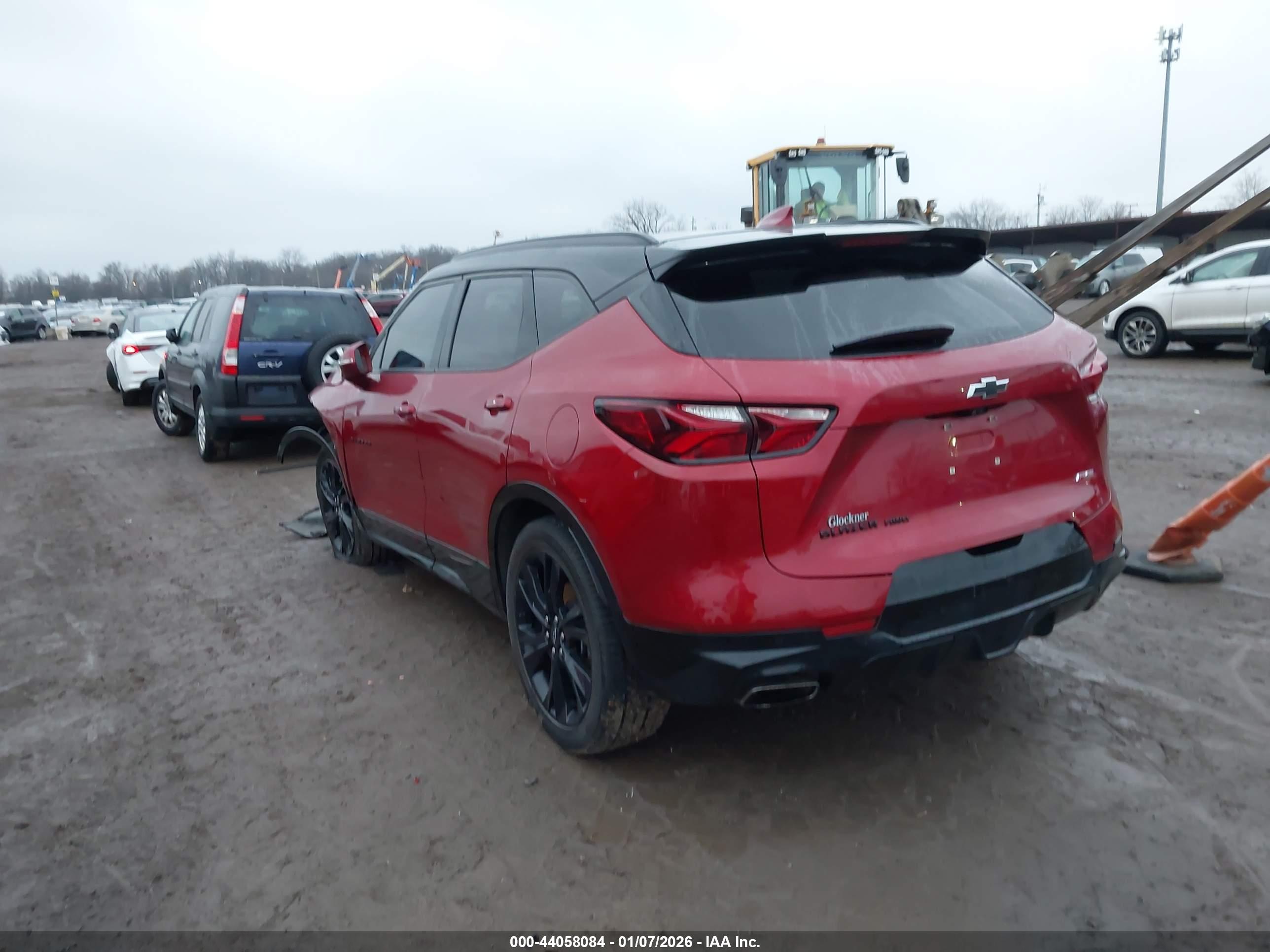 CHEVROLET BLAZER image 3