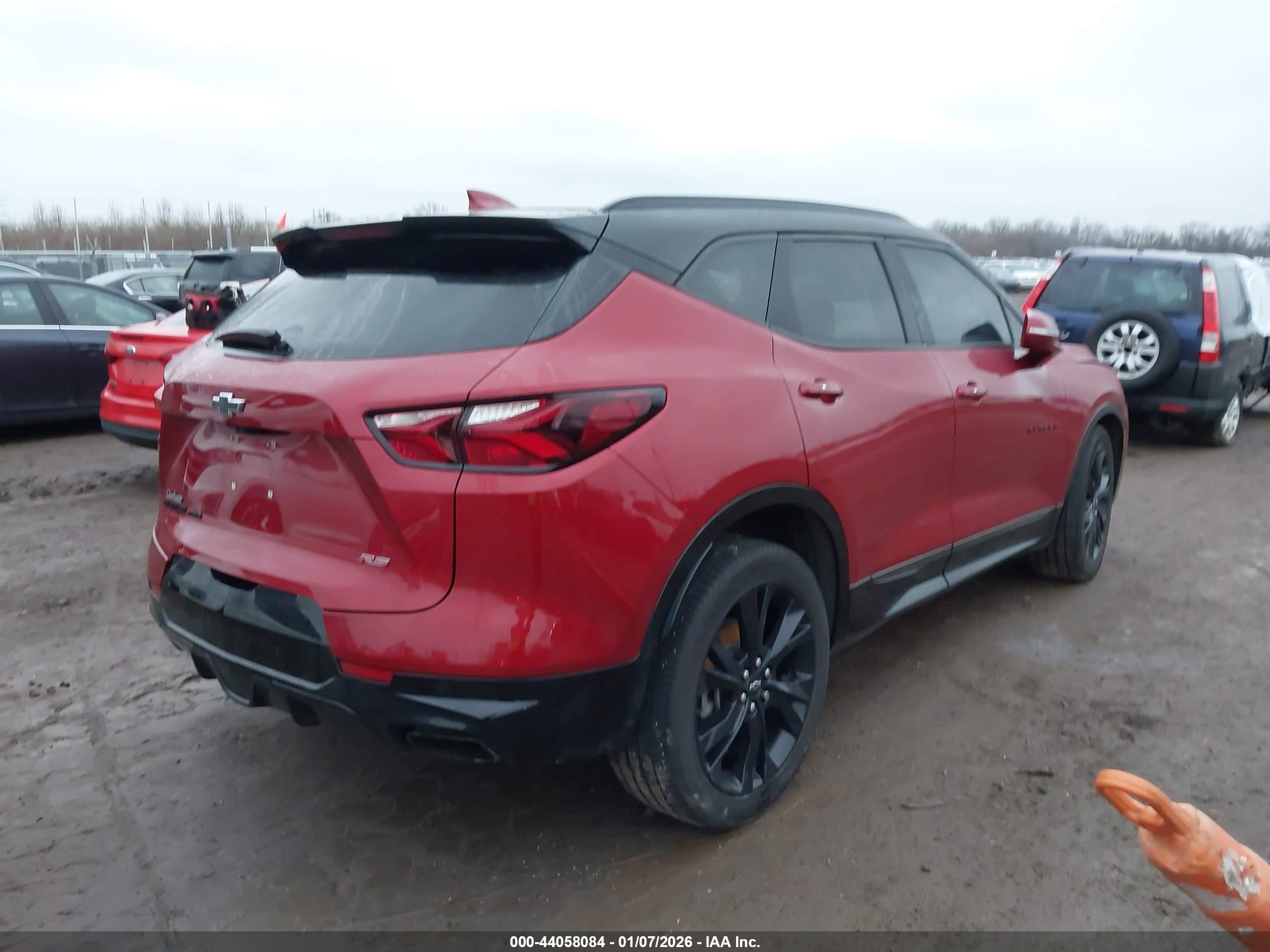 CHEVROLET BLAZER image 4