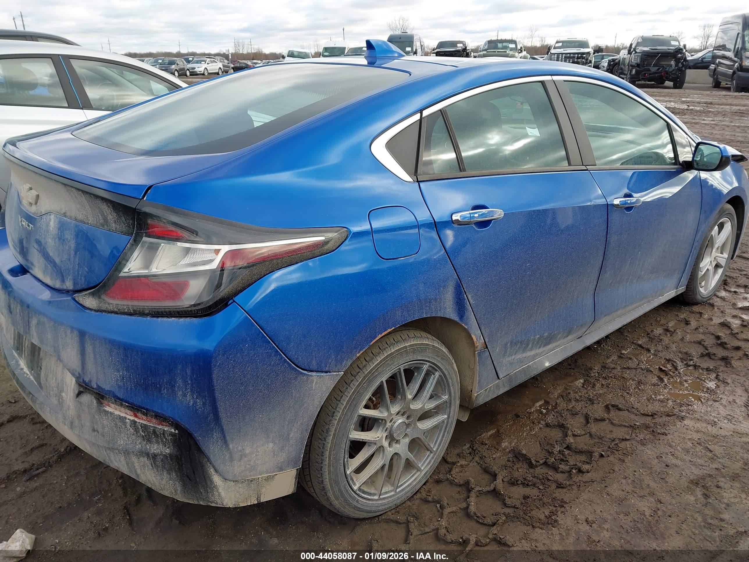 CHEVROLET VOLT image 4