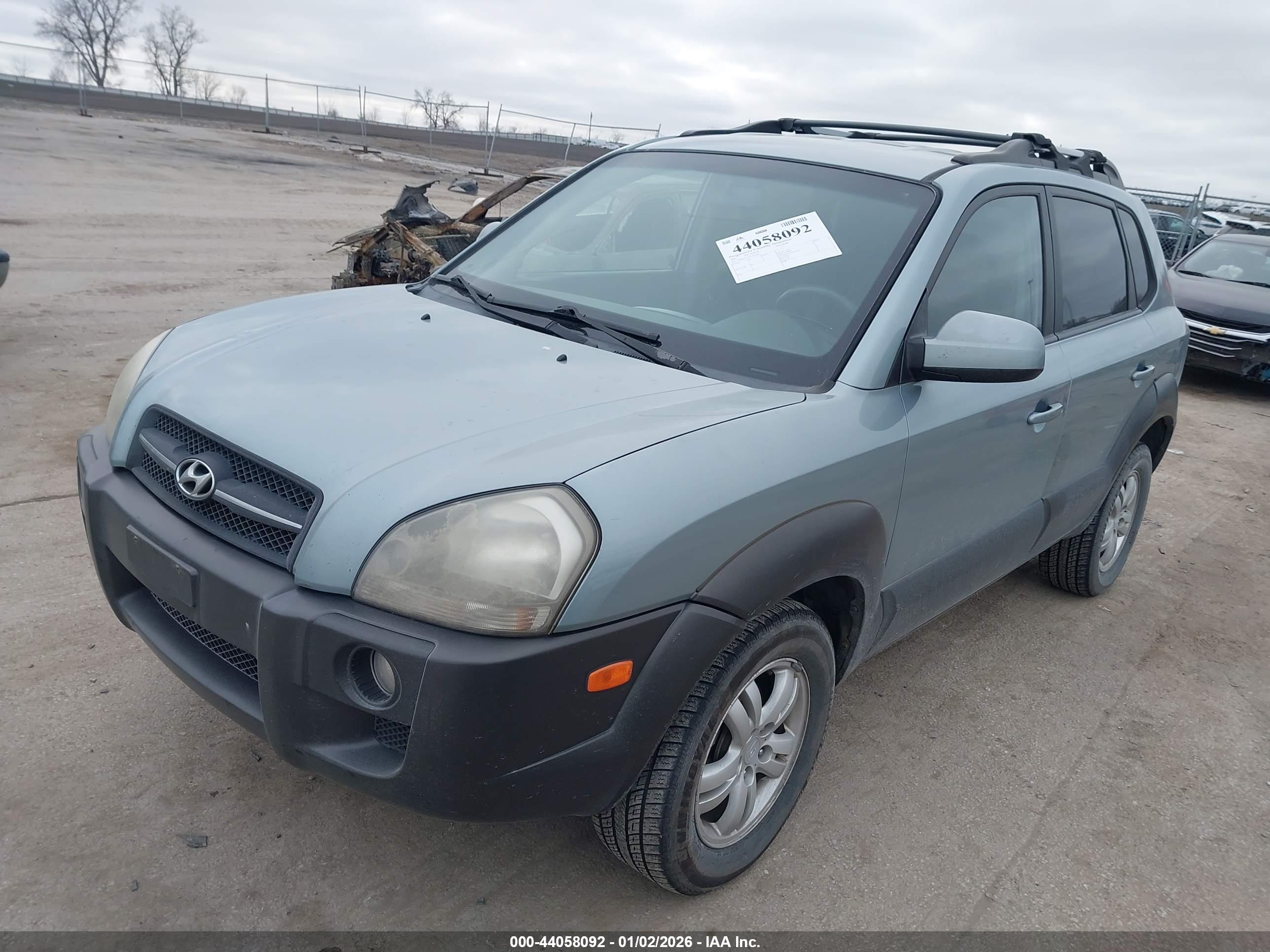 HYUNDAI TUCSON image 2