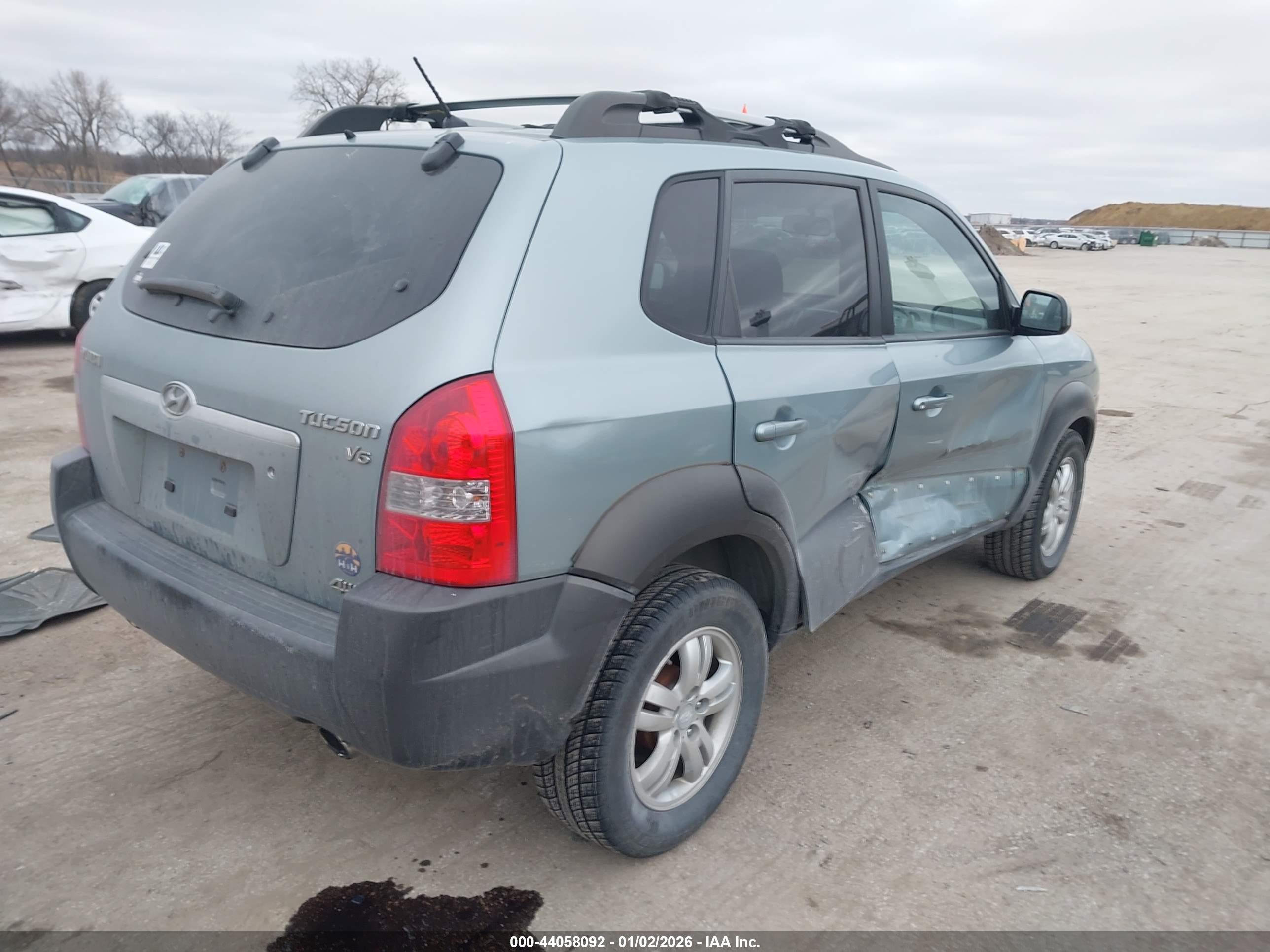 HYUNDAI TUCSON image 4