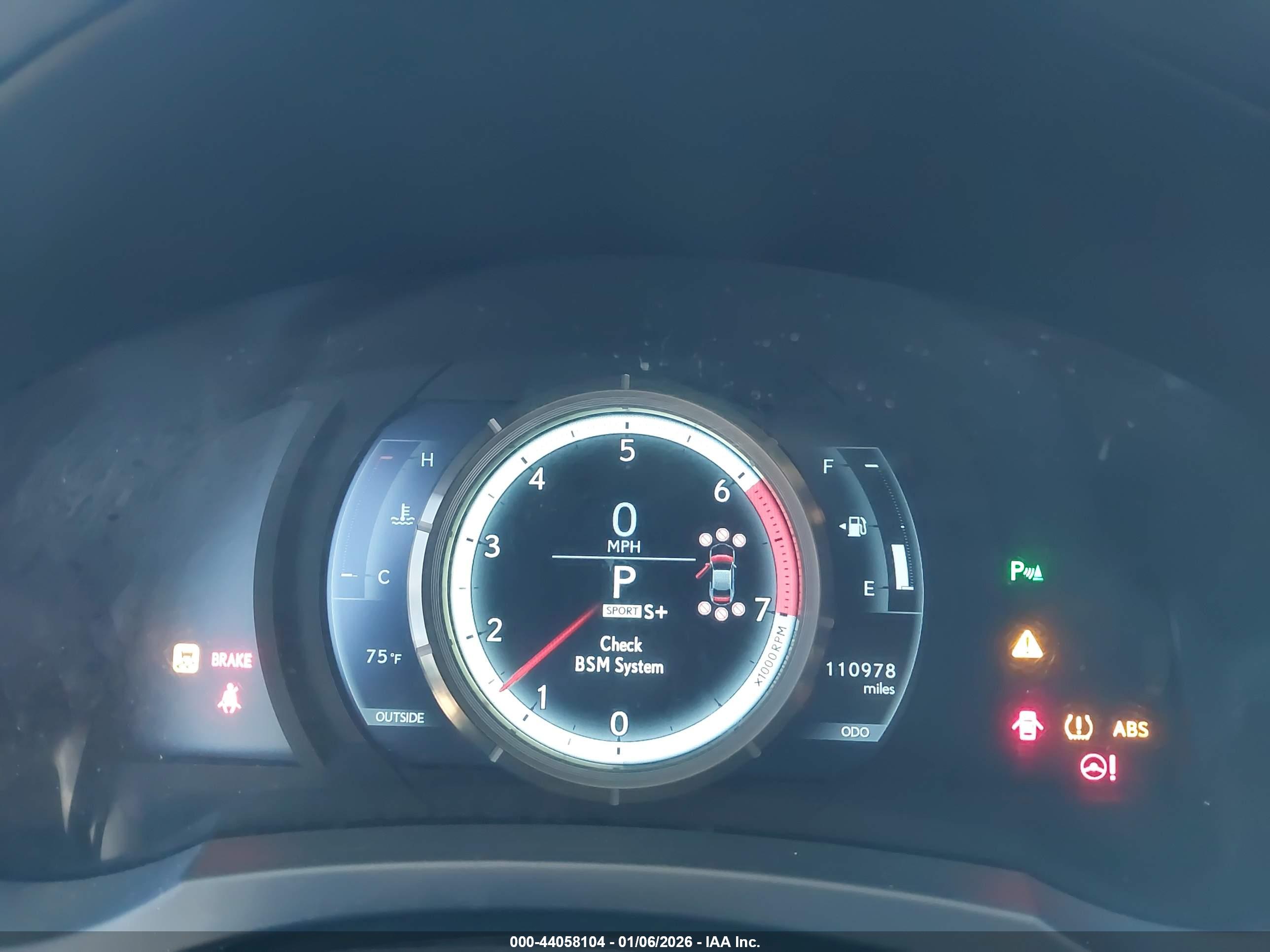 LEXUS RC image 7