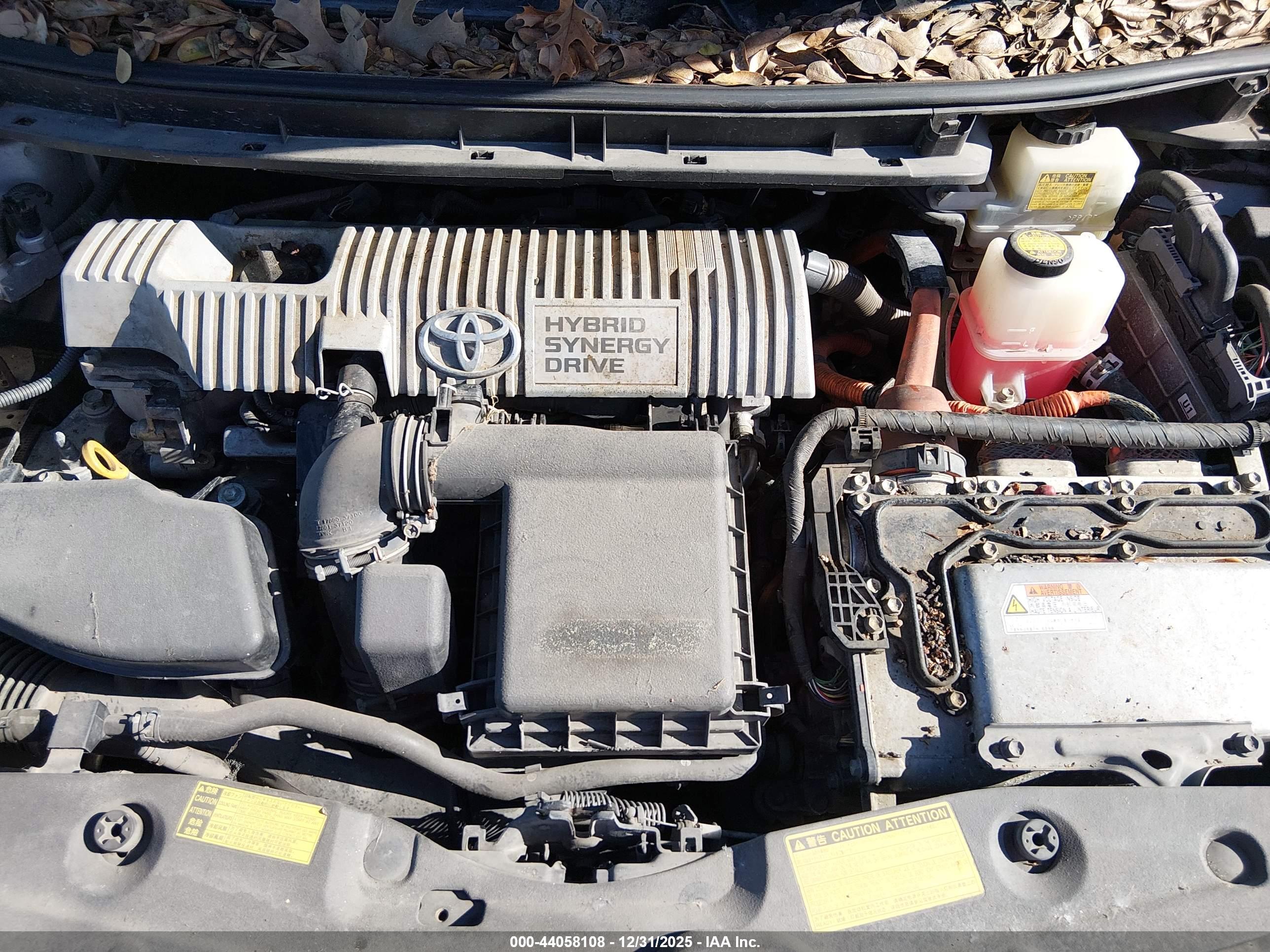TOYOTA PRIUS image 10