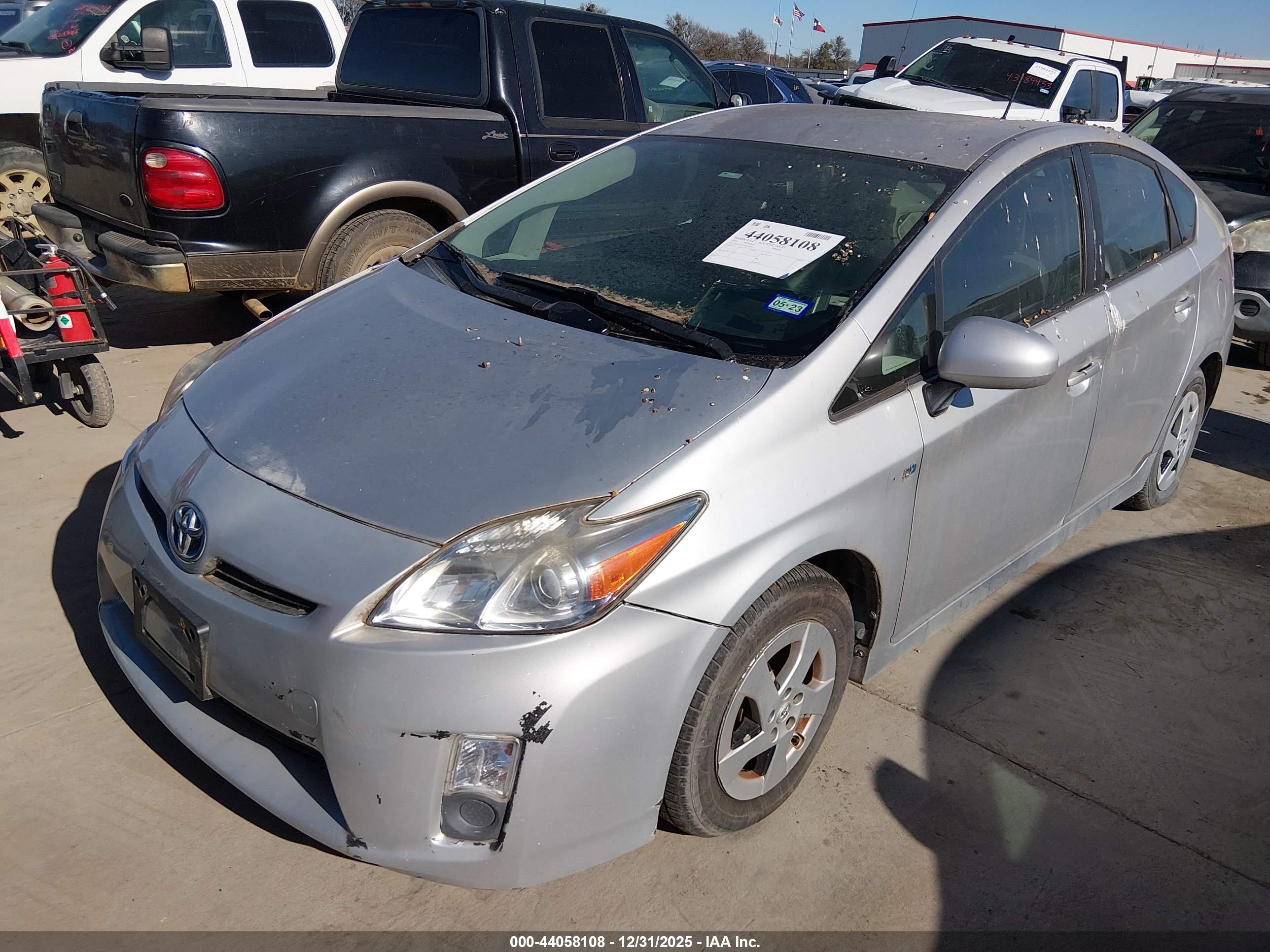 TOYOTA PRIUS image 2
