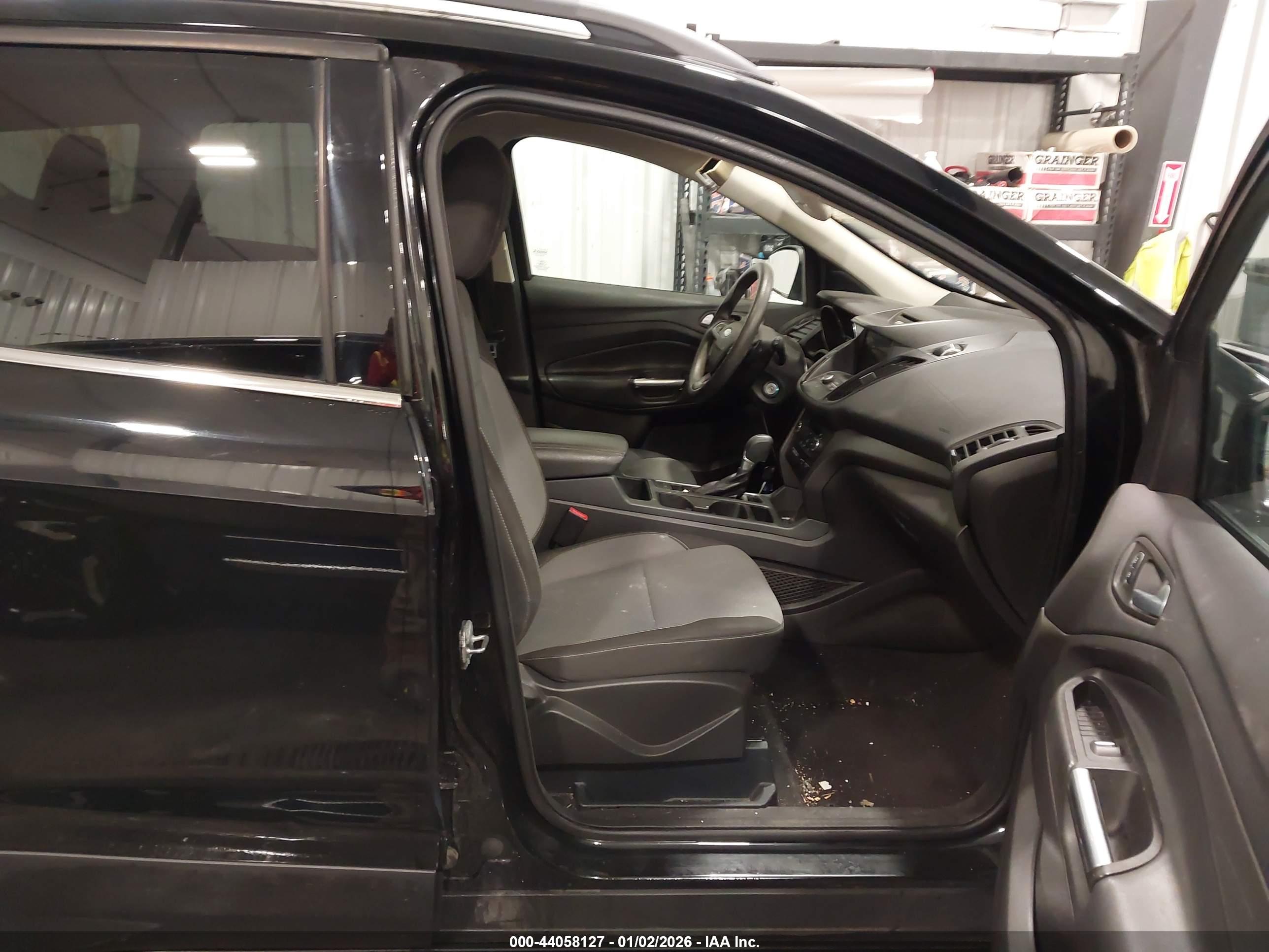 FORD ESCAPE image 5