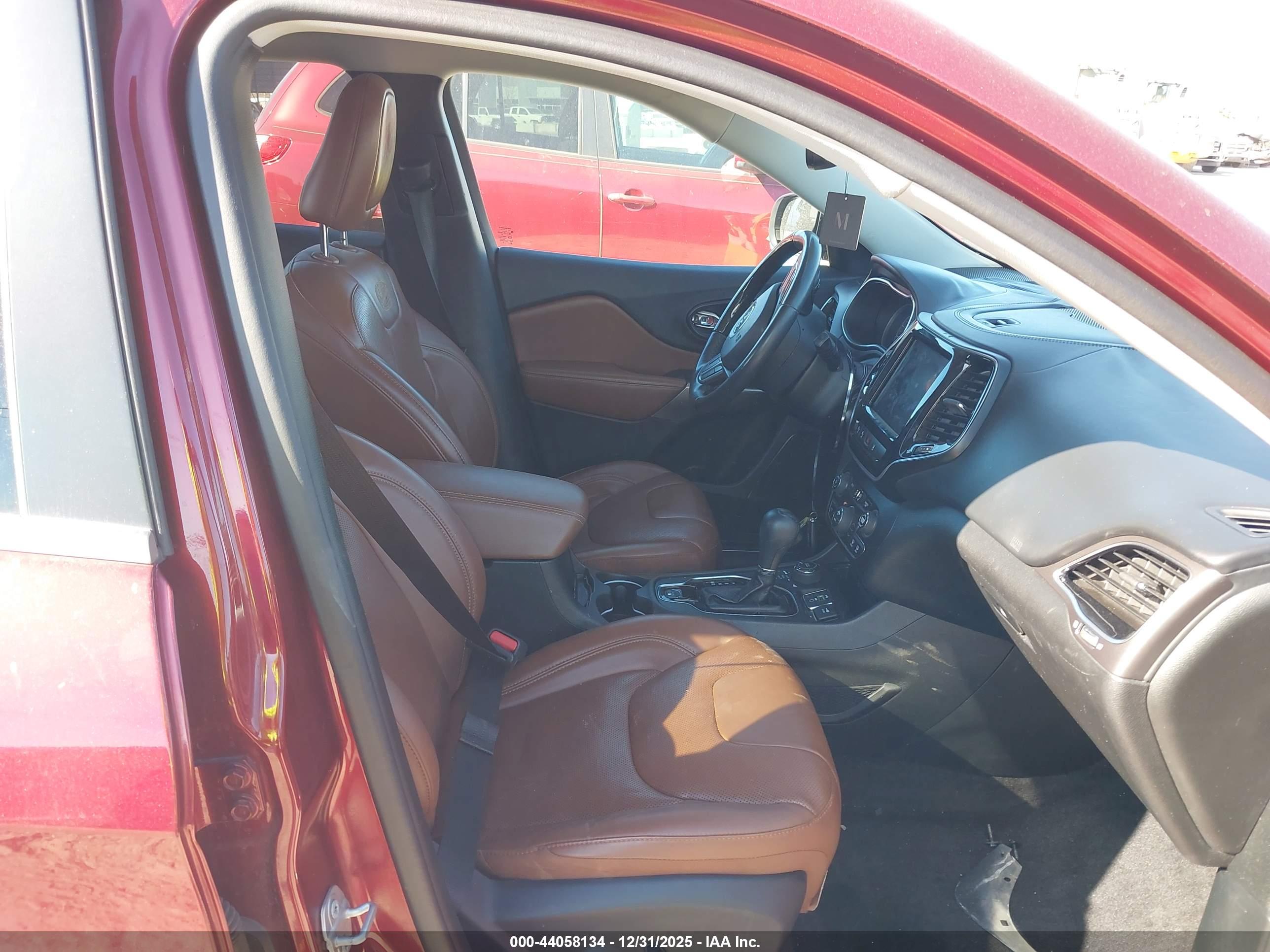 JEEP CHEROKEE image 5