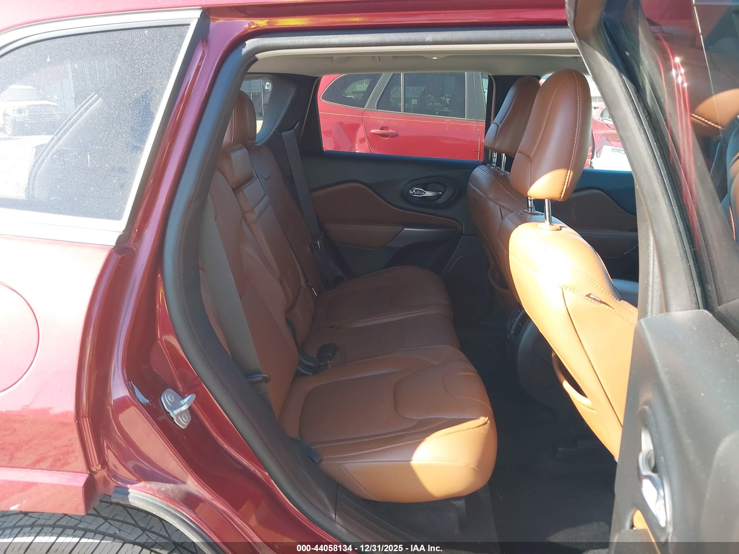JEEP CHEROKEE image 8