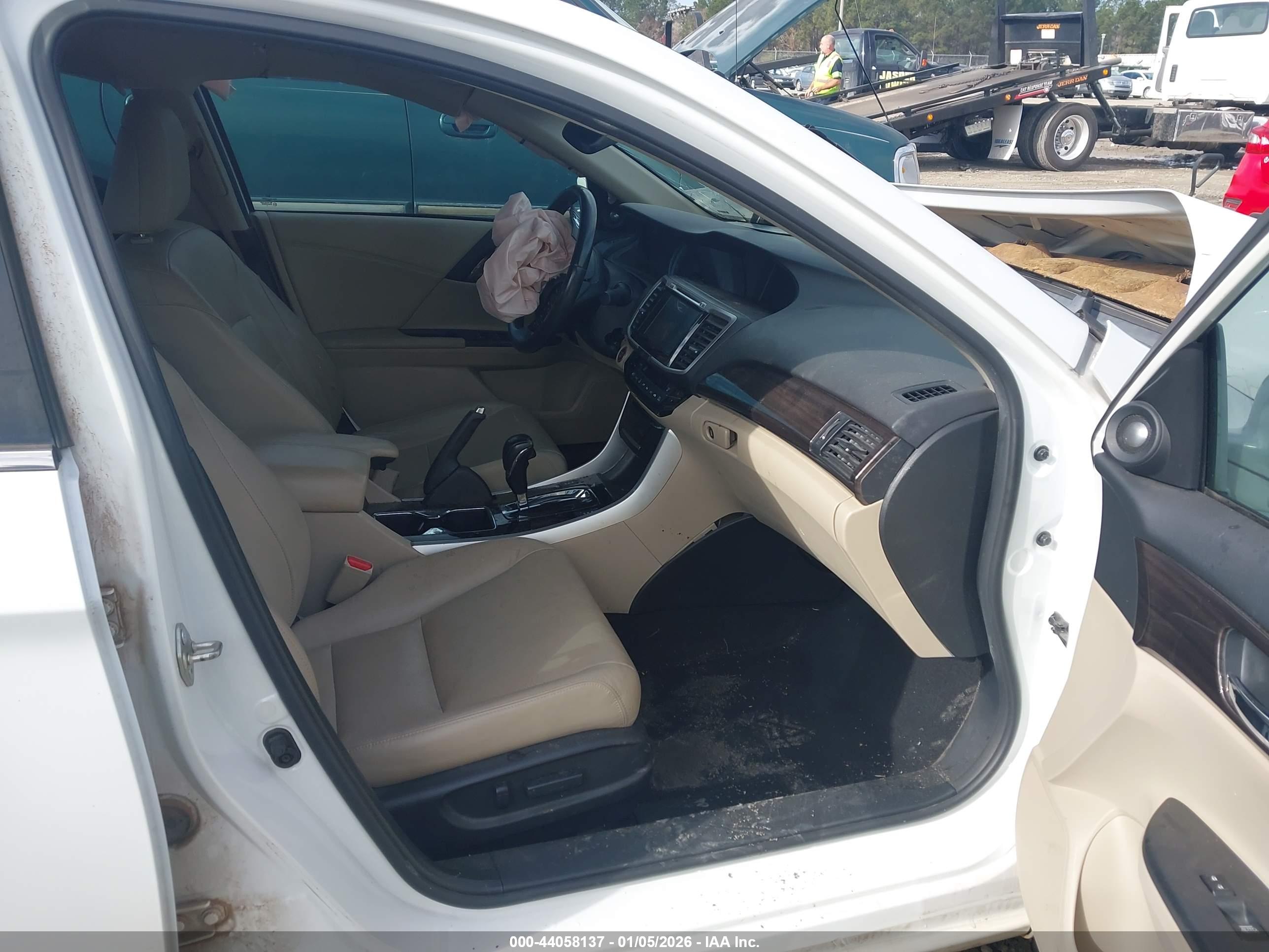 HONDA ACCORD image 5