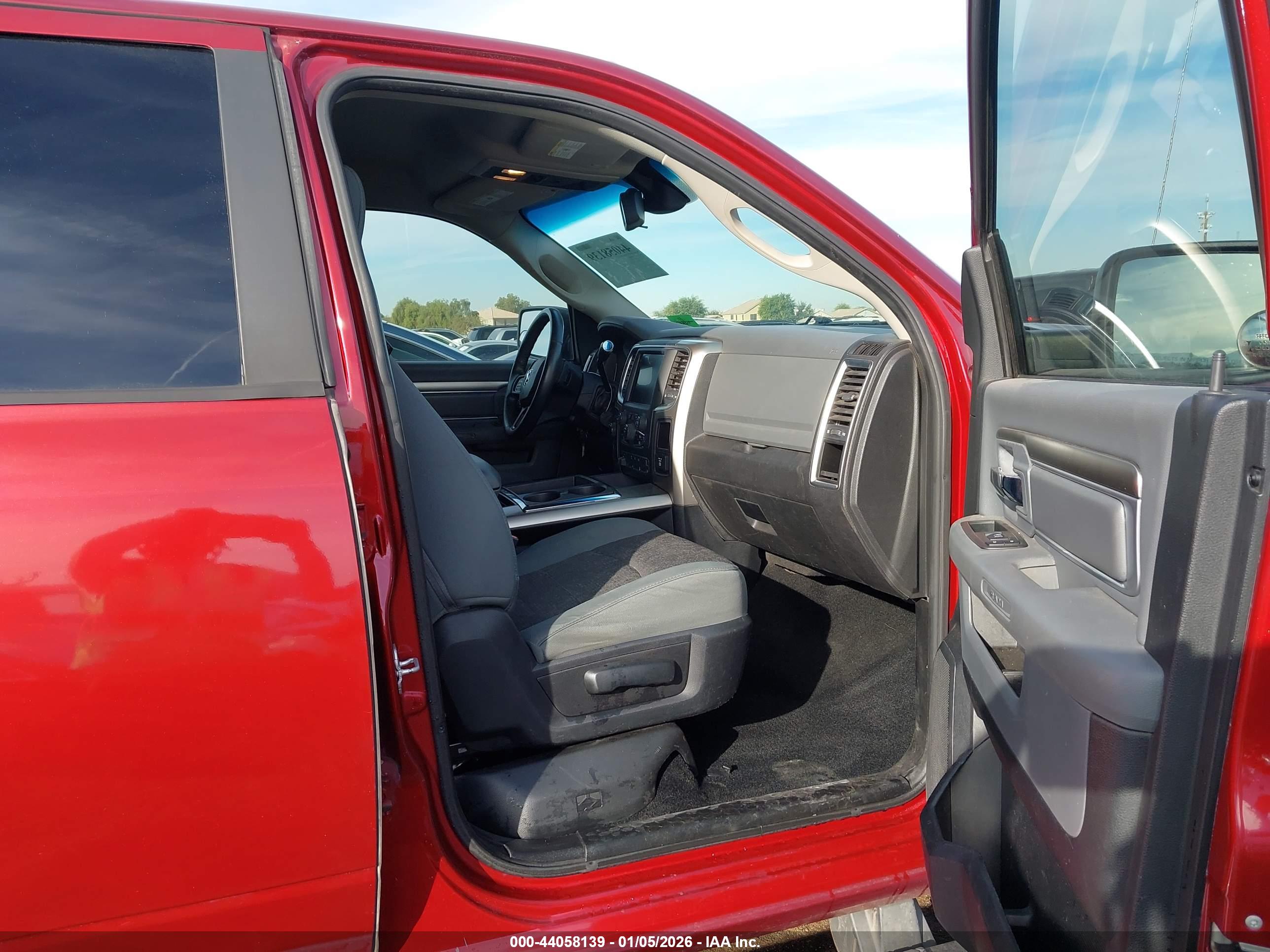RAM 2500 image 5