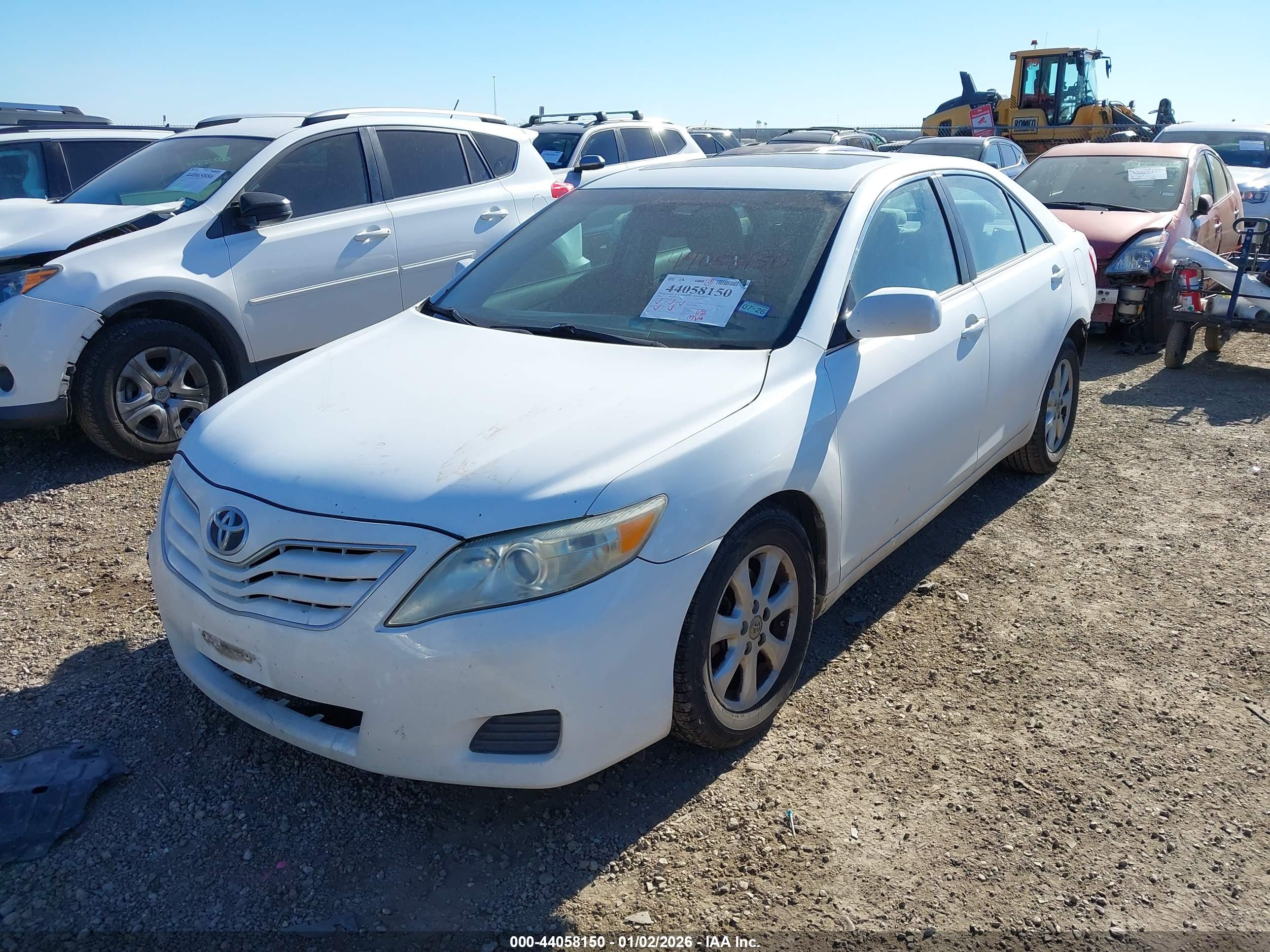 TOYOTA CAMRY image 2