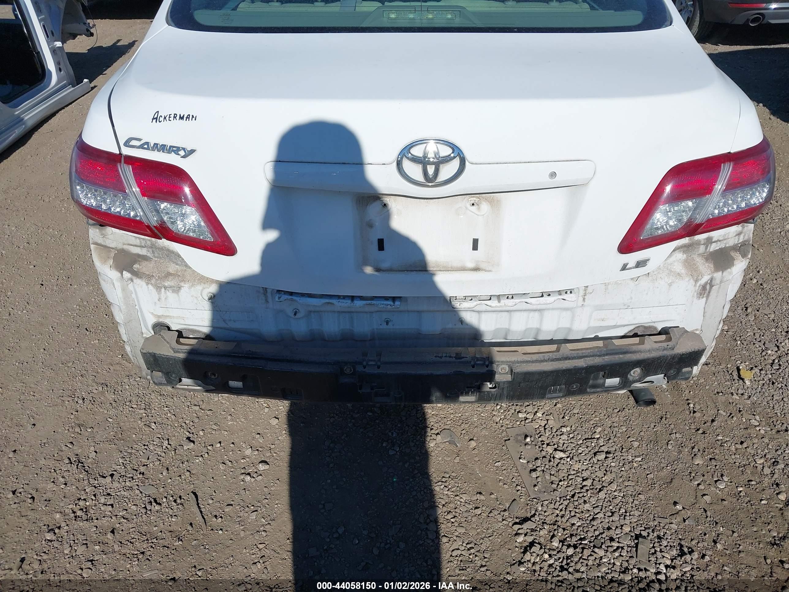 TOYOTA CAMRY image 6