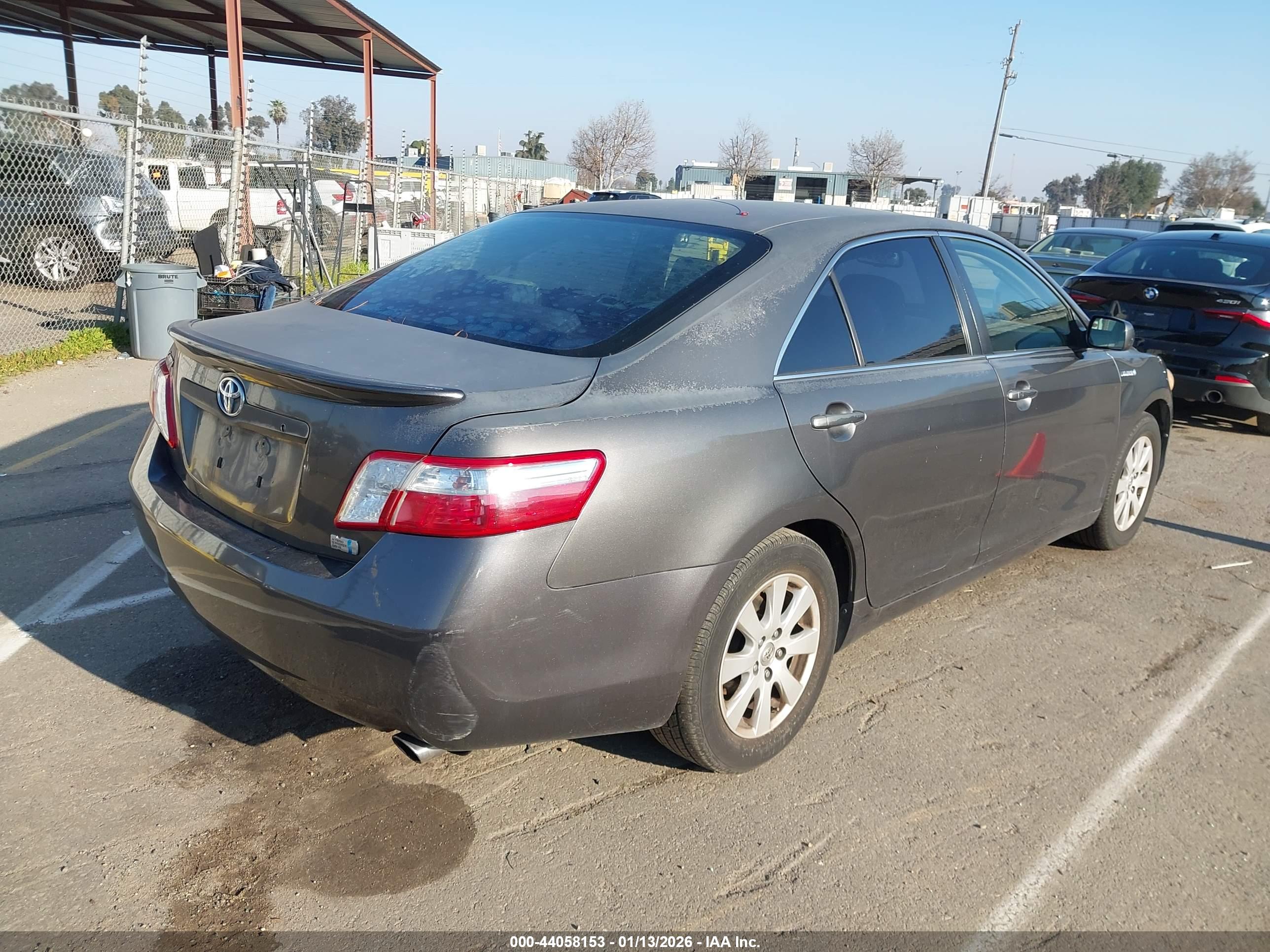 TOYOTA CAMRY image 4