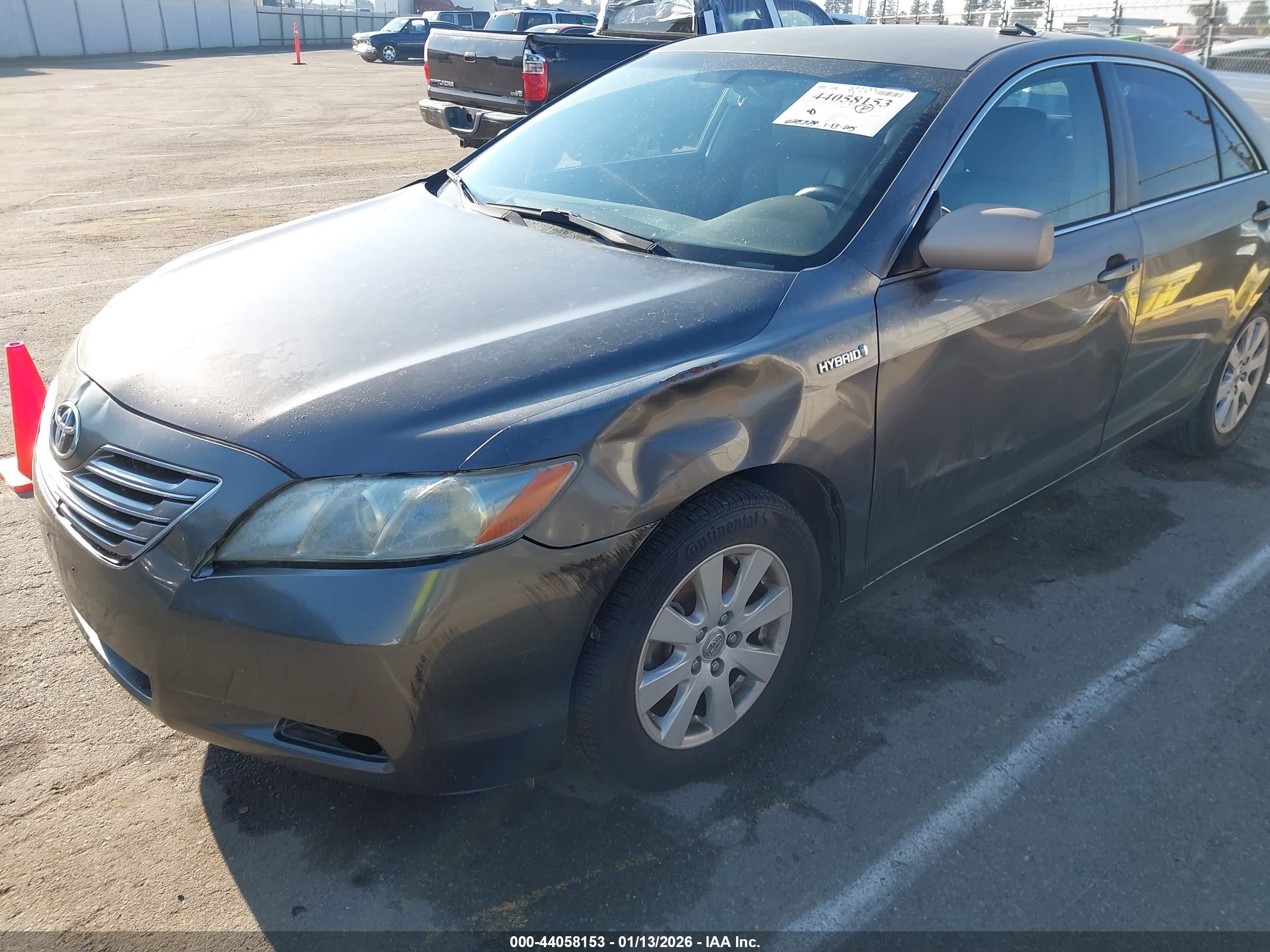 TOYOTA CAMRY image 6