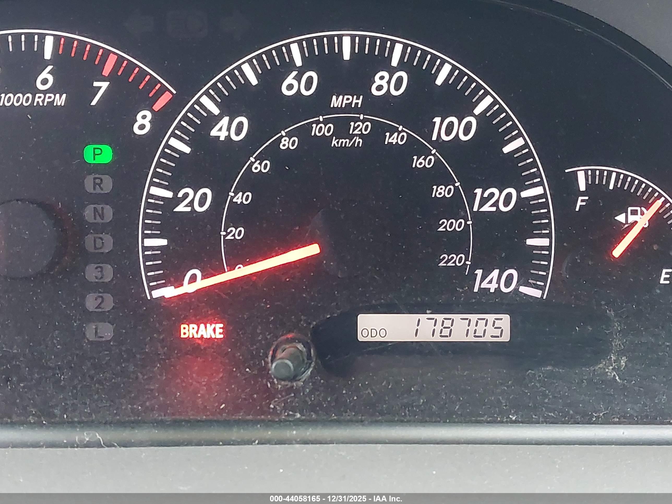 TOYOTA CAMRY image 7
