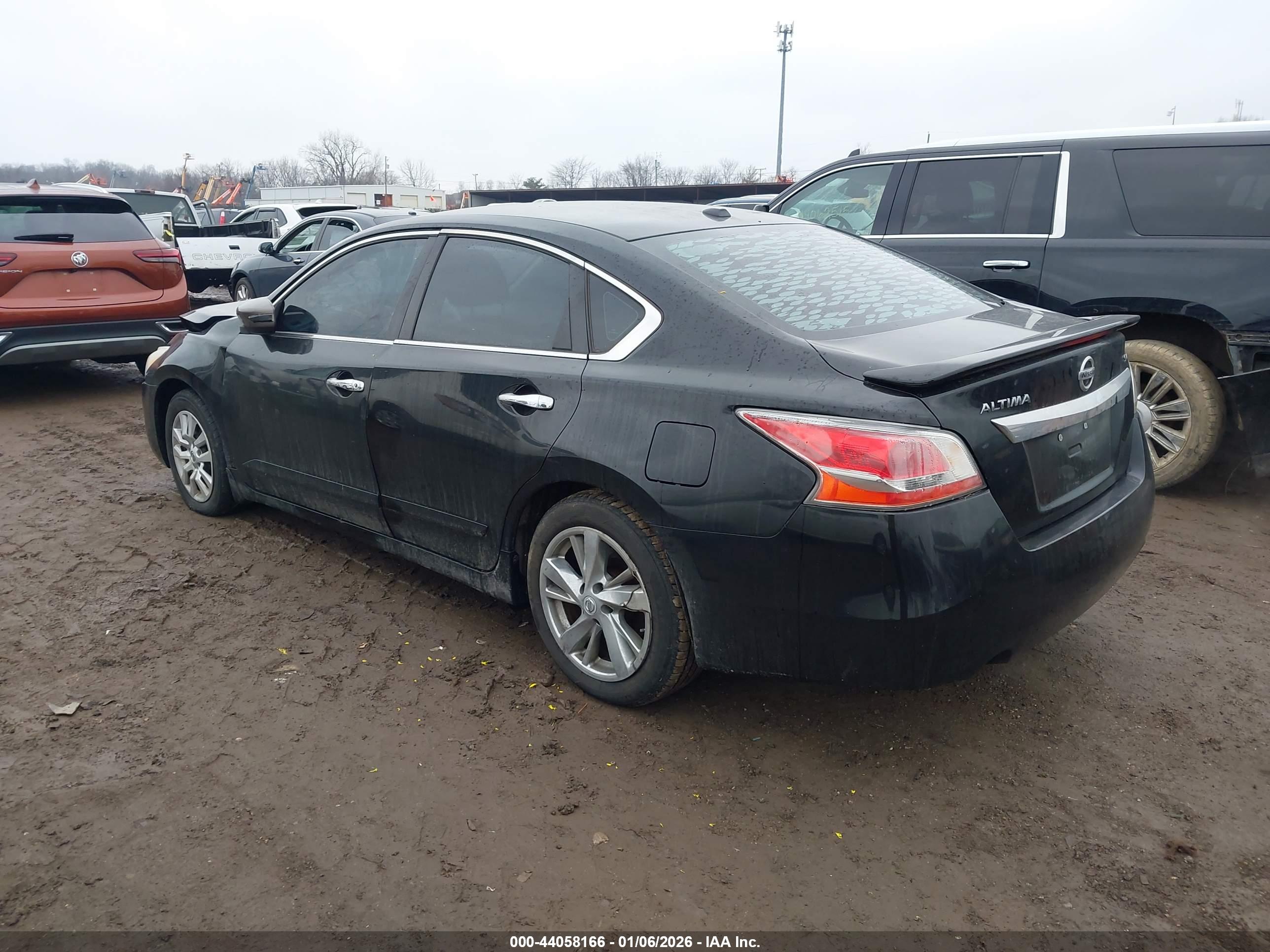 NISSAN ALTIMA image 3