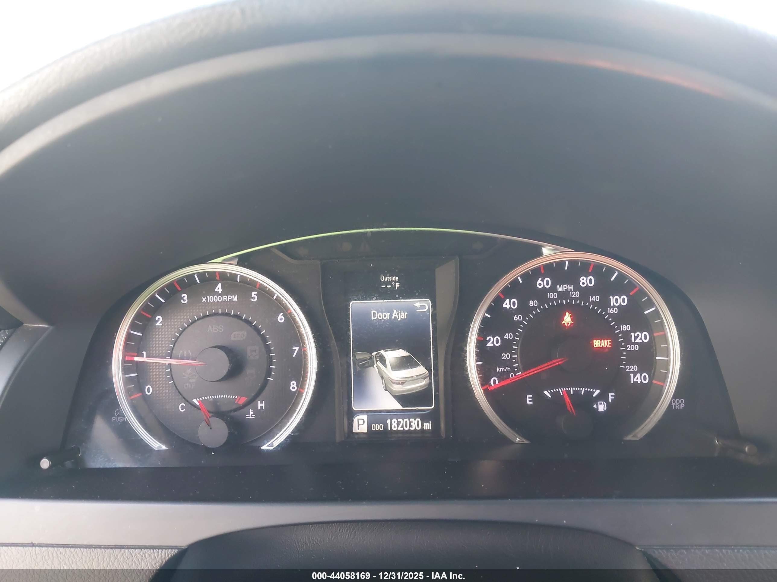 TOYOTA CAMRY image 7