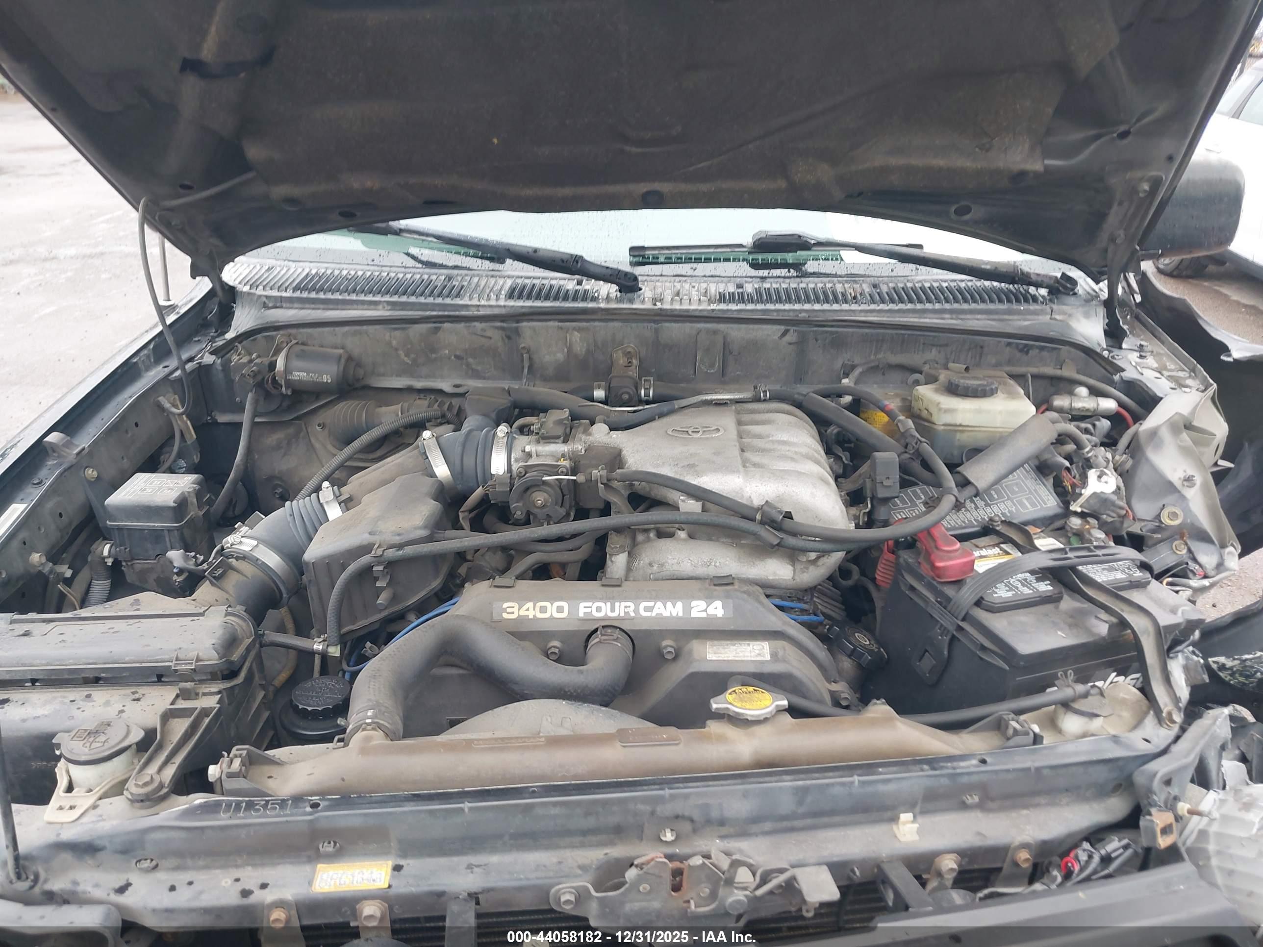 TOYOTA 4RUNNER image 10