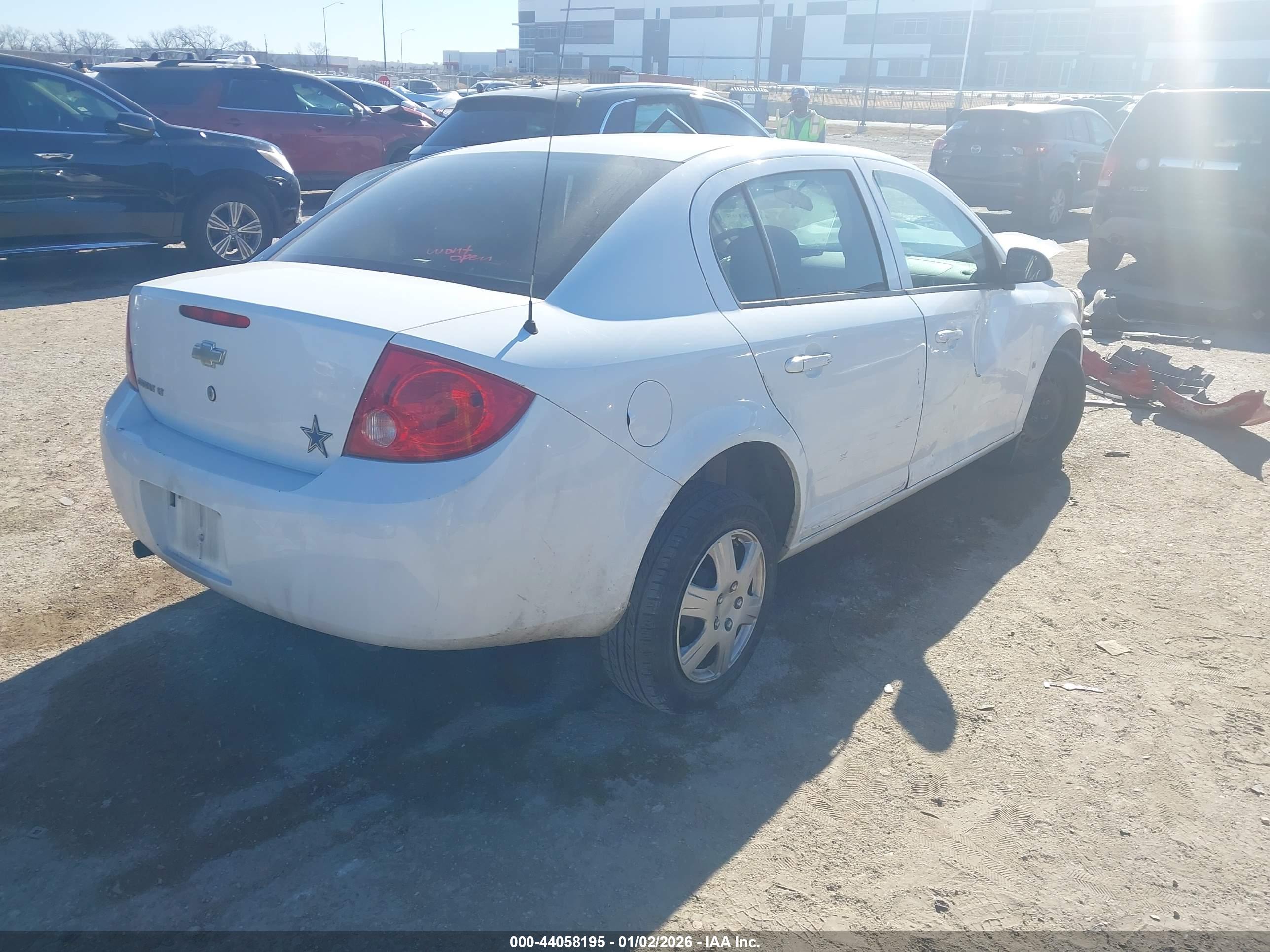 CHEVROLET COBALT image 4