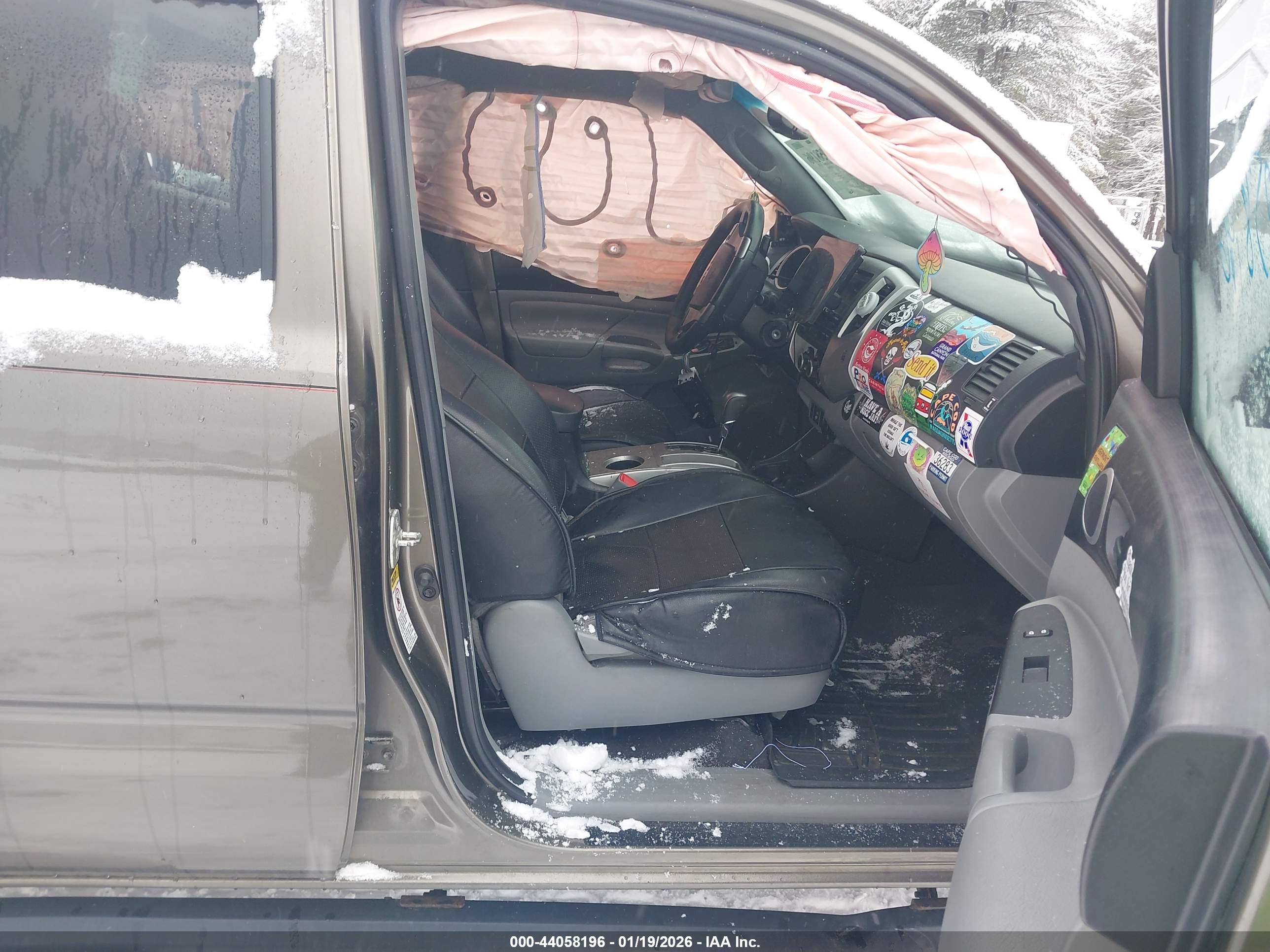 TOYOTA TACOMA image 5