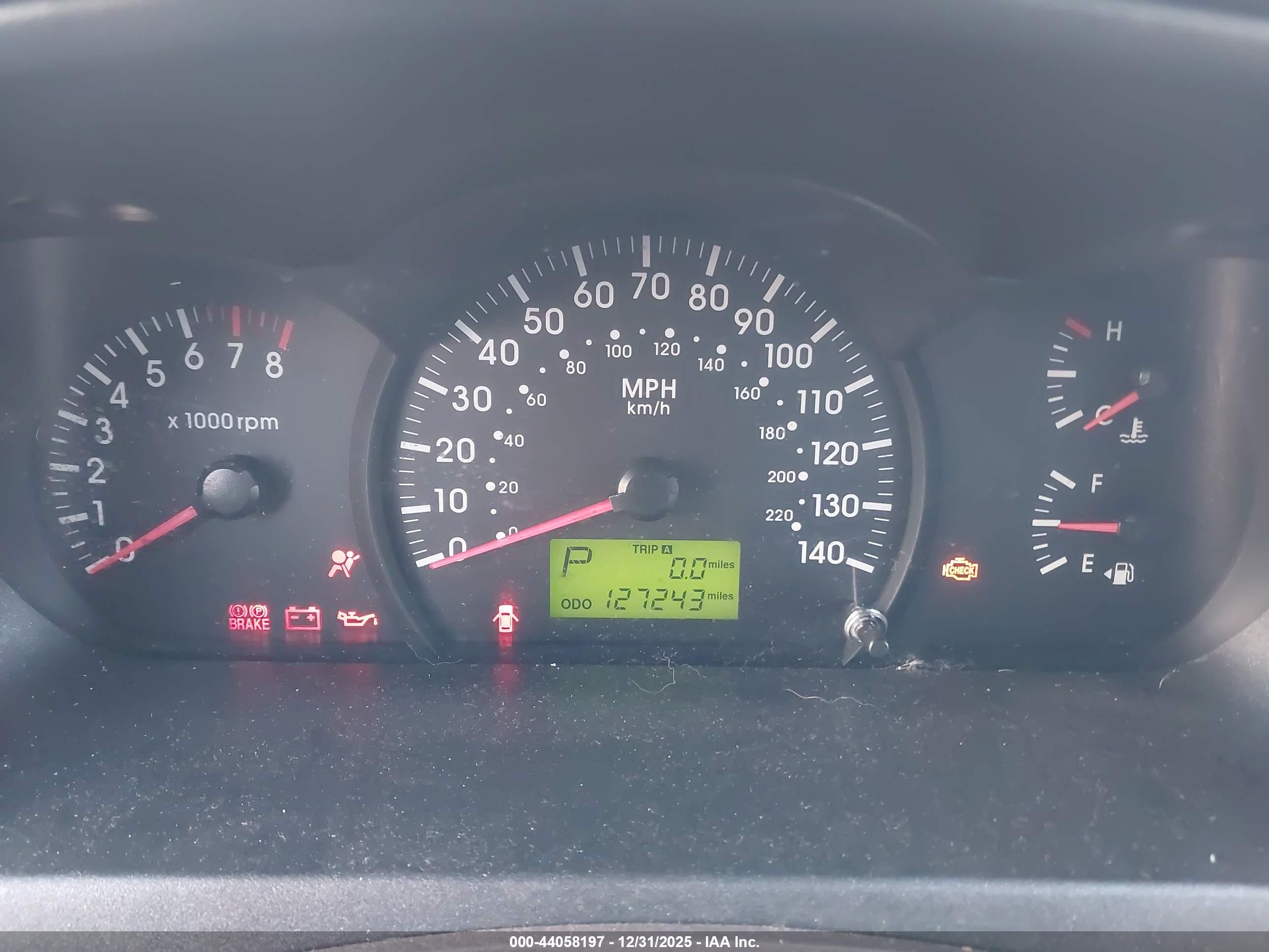 KIA SPECTRA image 7