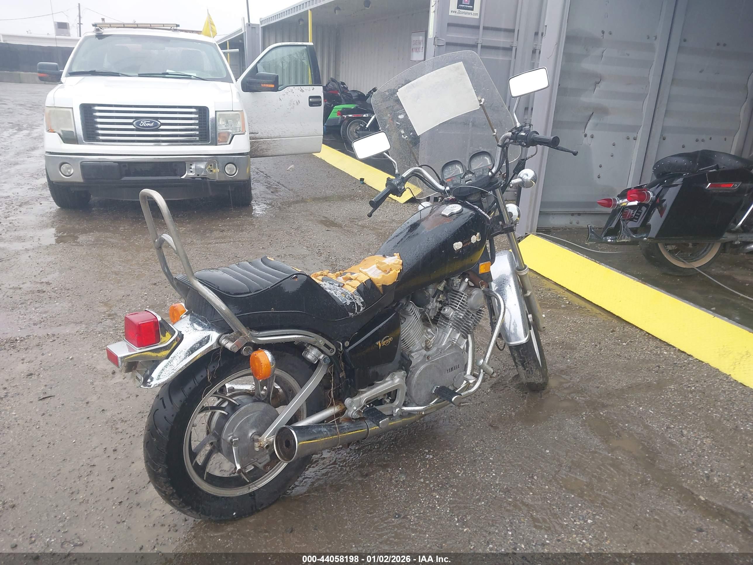YAMAHA XV750 image 4