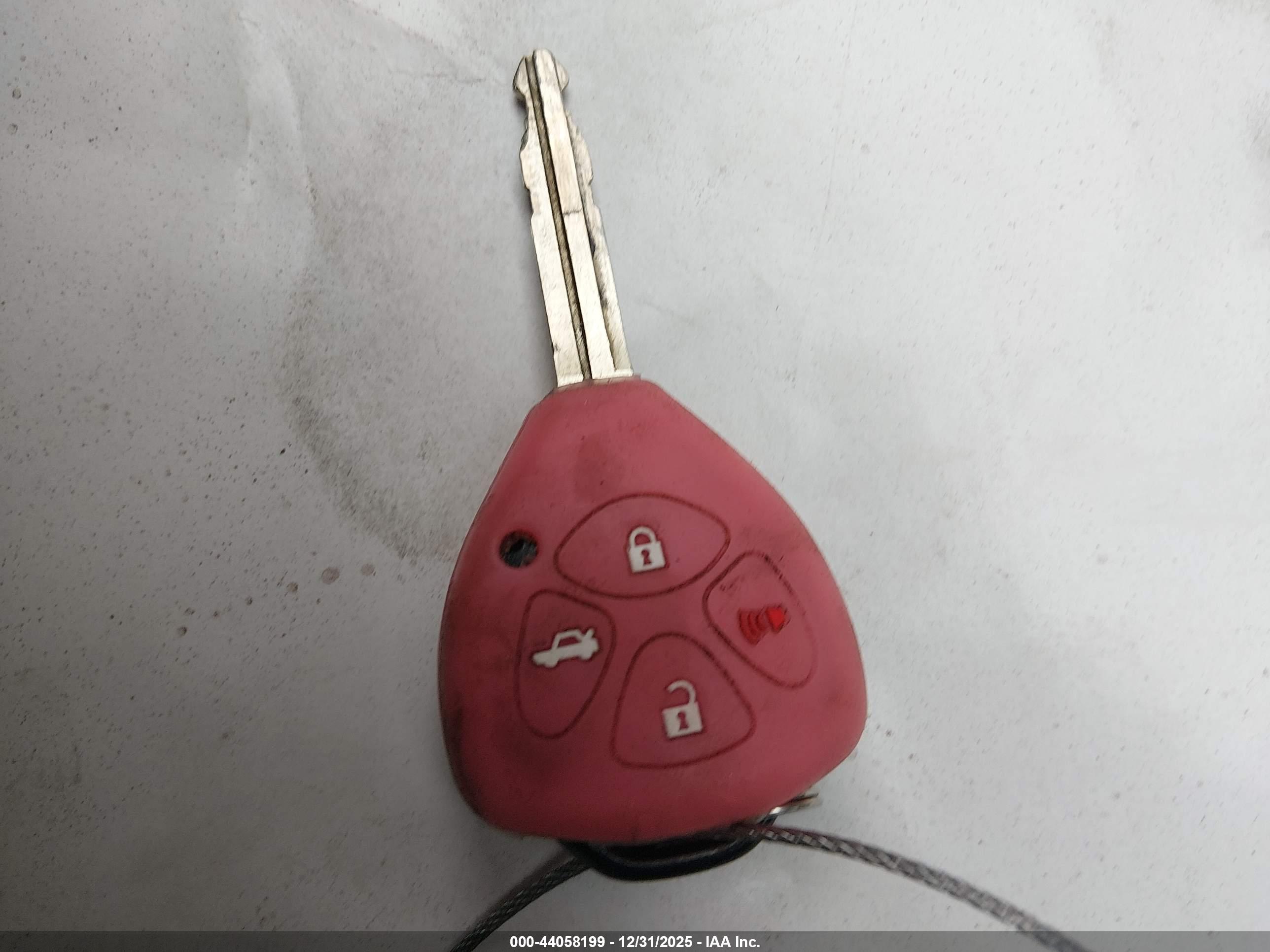 TOYOTA COROLLA image 11