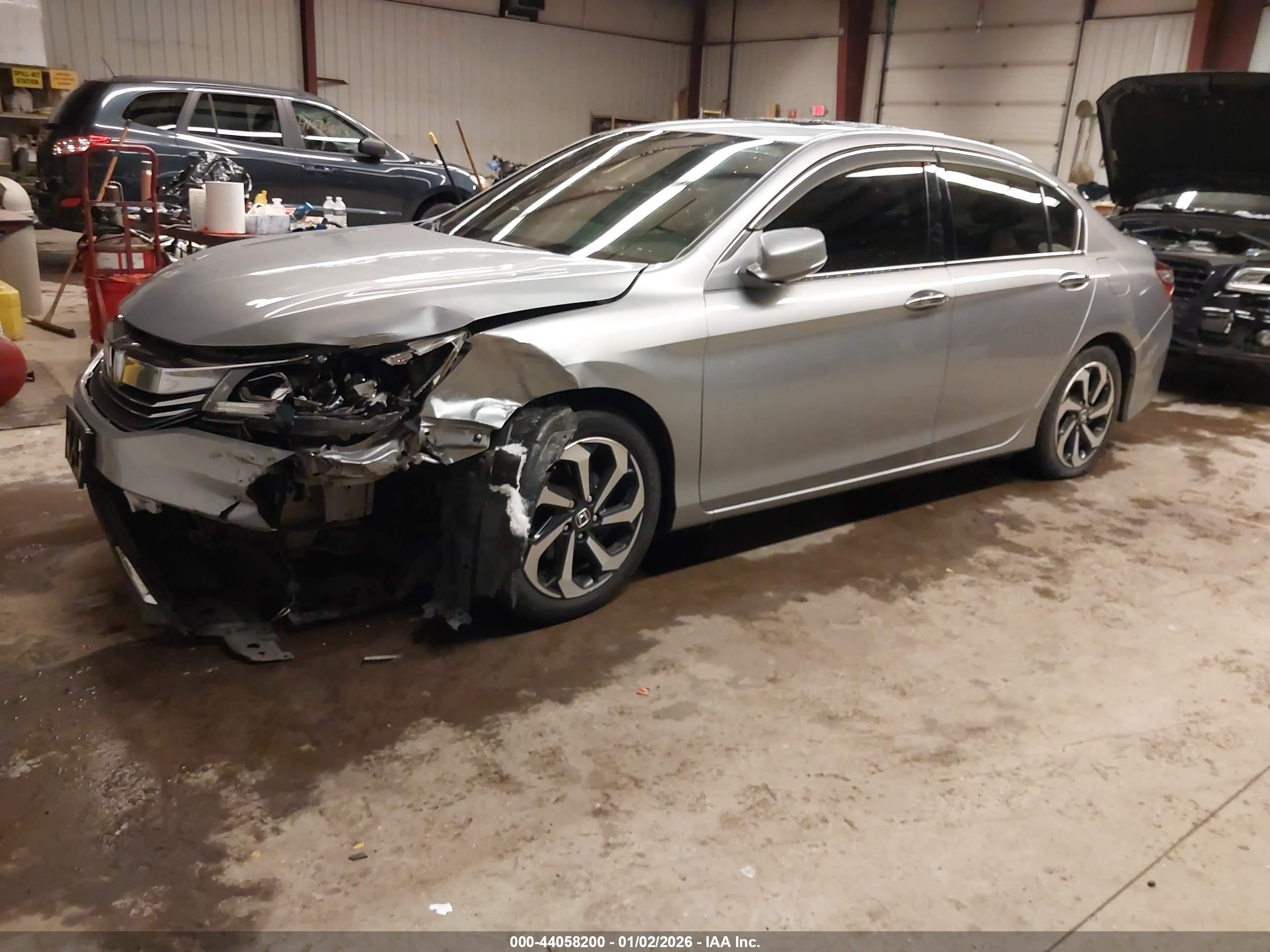 HONDA ACCORD image 2