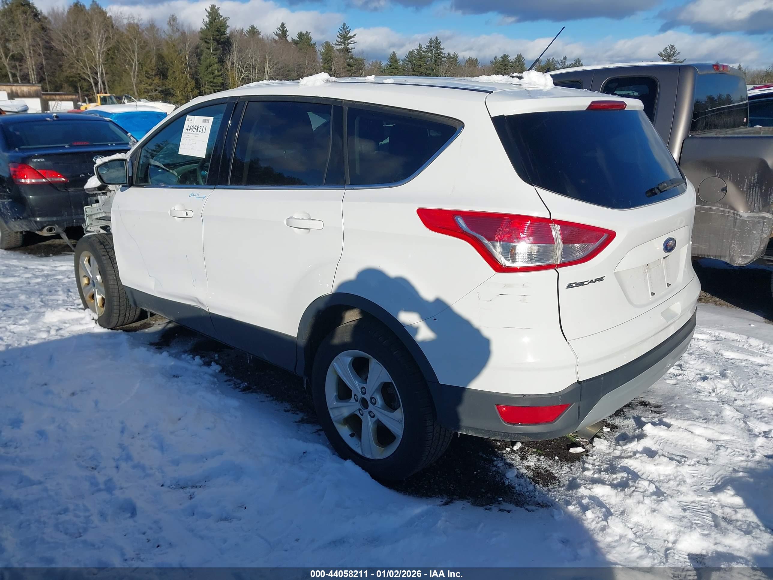 FORD ESCAPE image 3