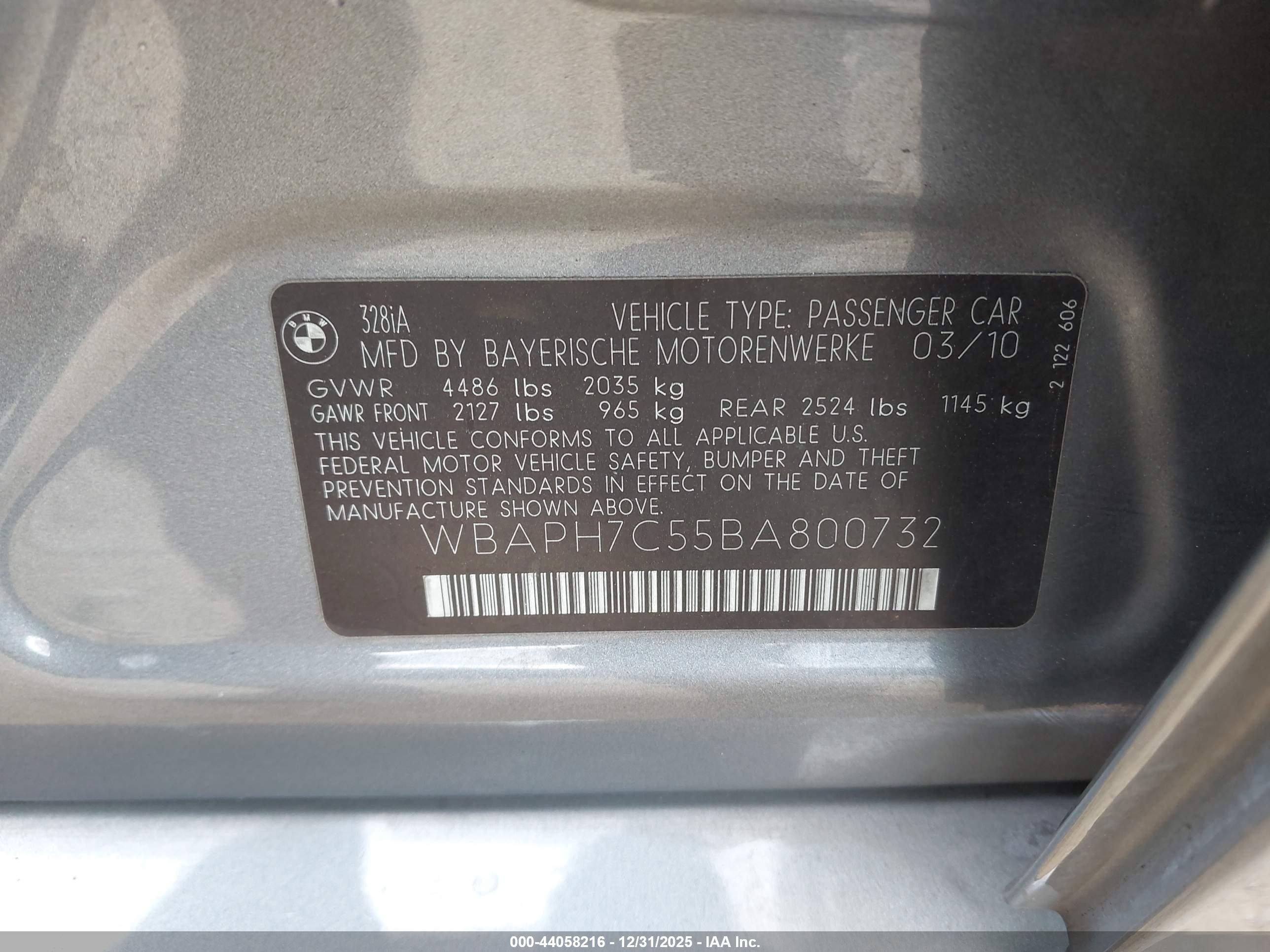 BMW 328I image 9