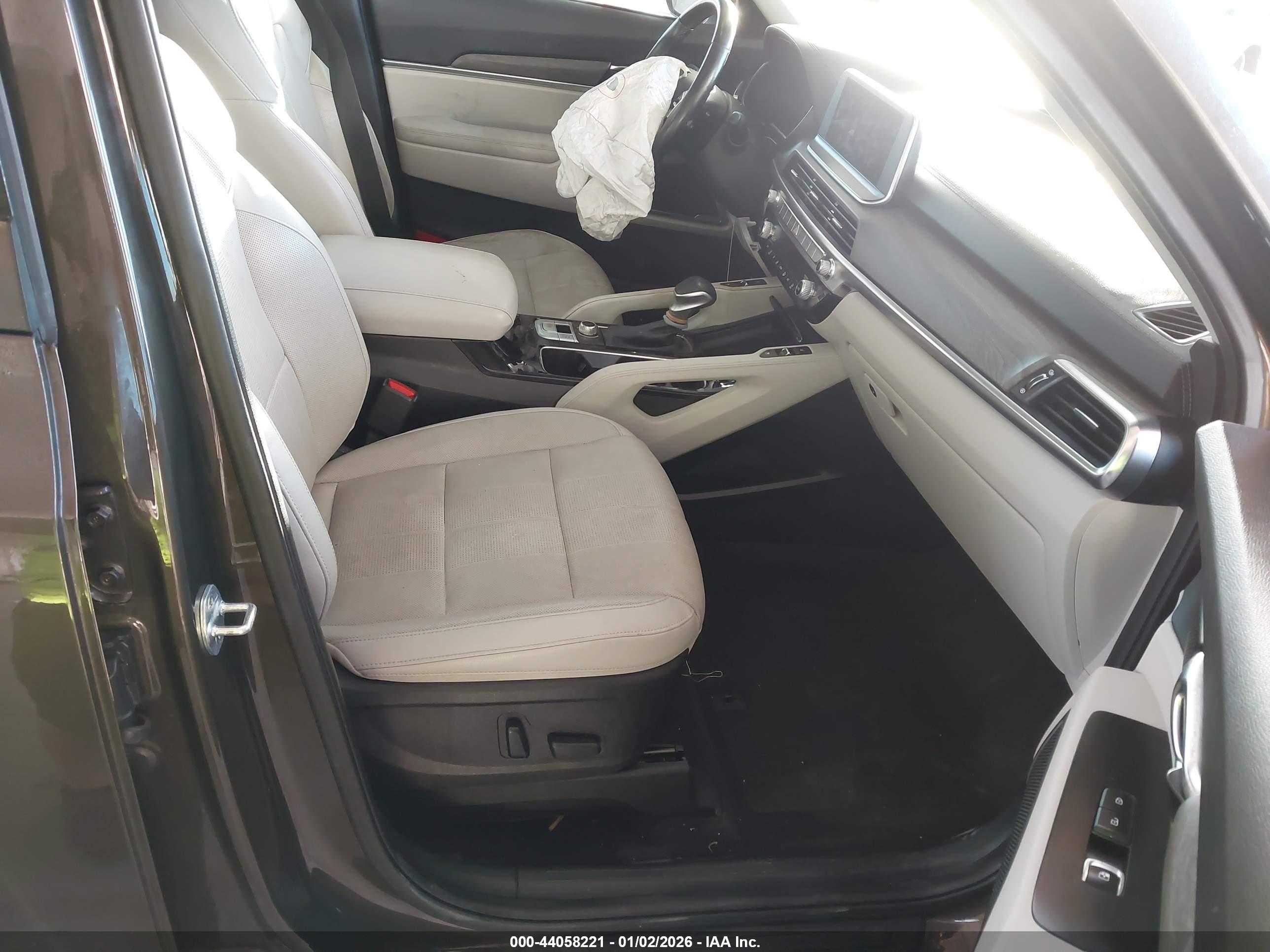 KIA TELLURIDE image 5