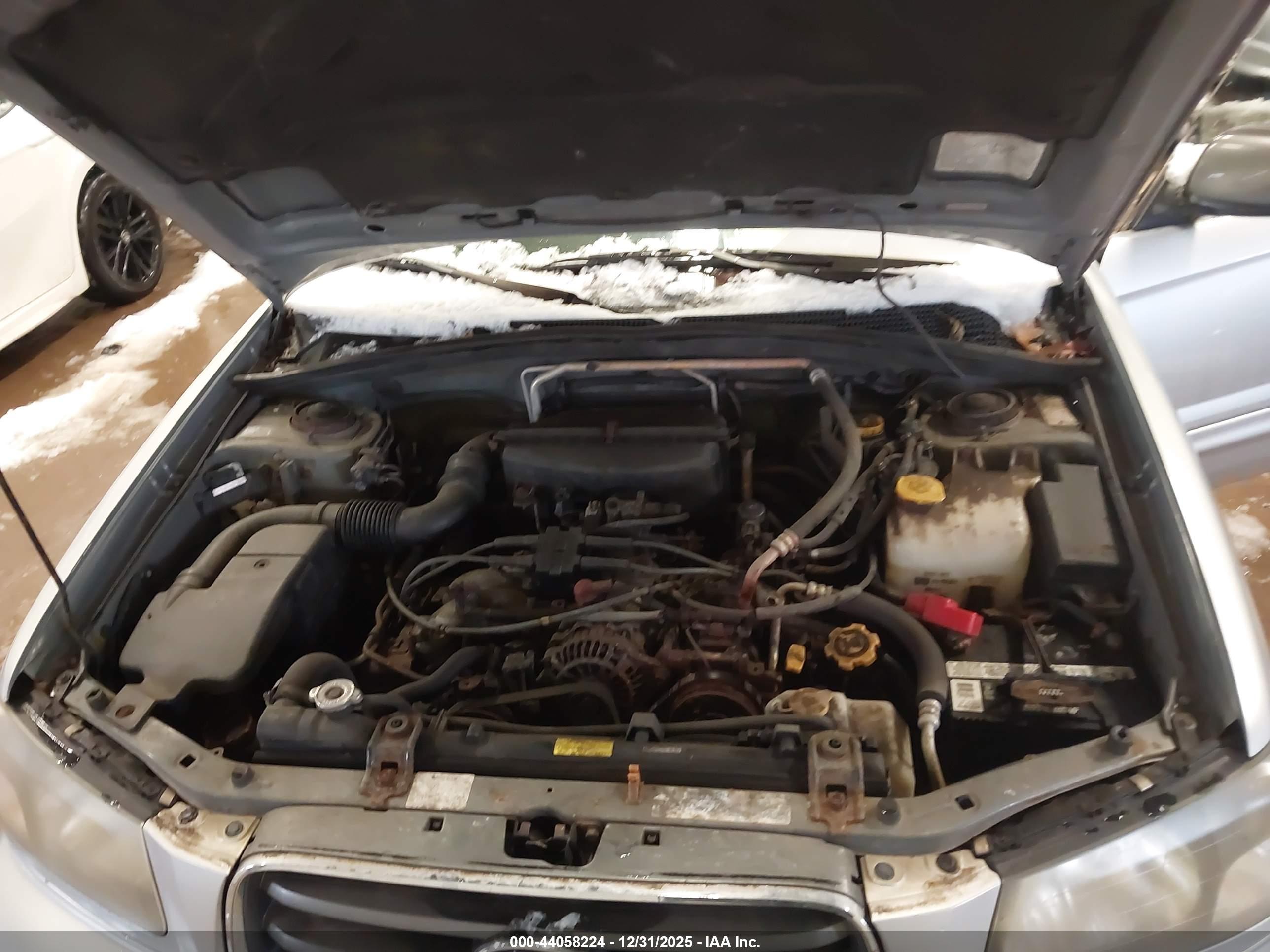 SUBARU FORESTER image 10