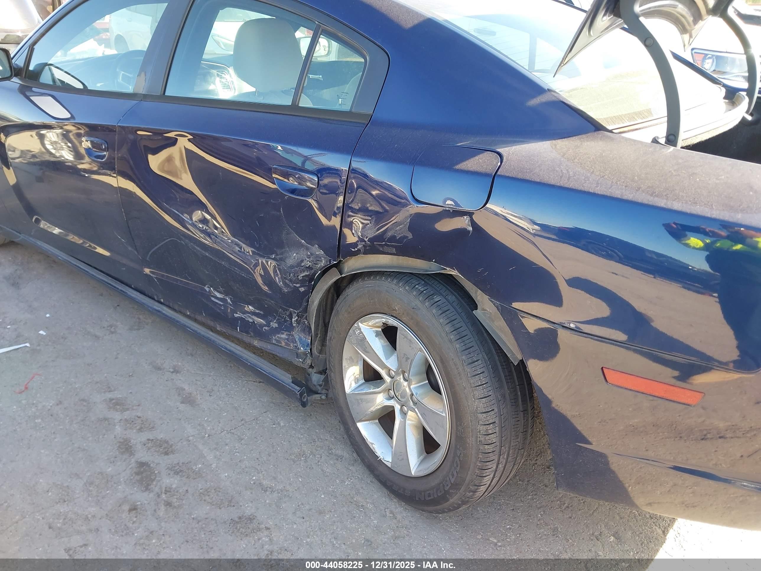 DODGE CHARGER image 6