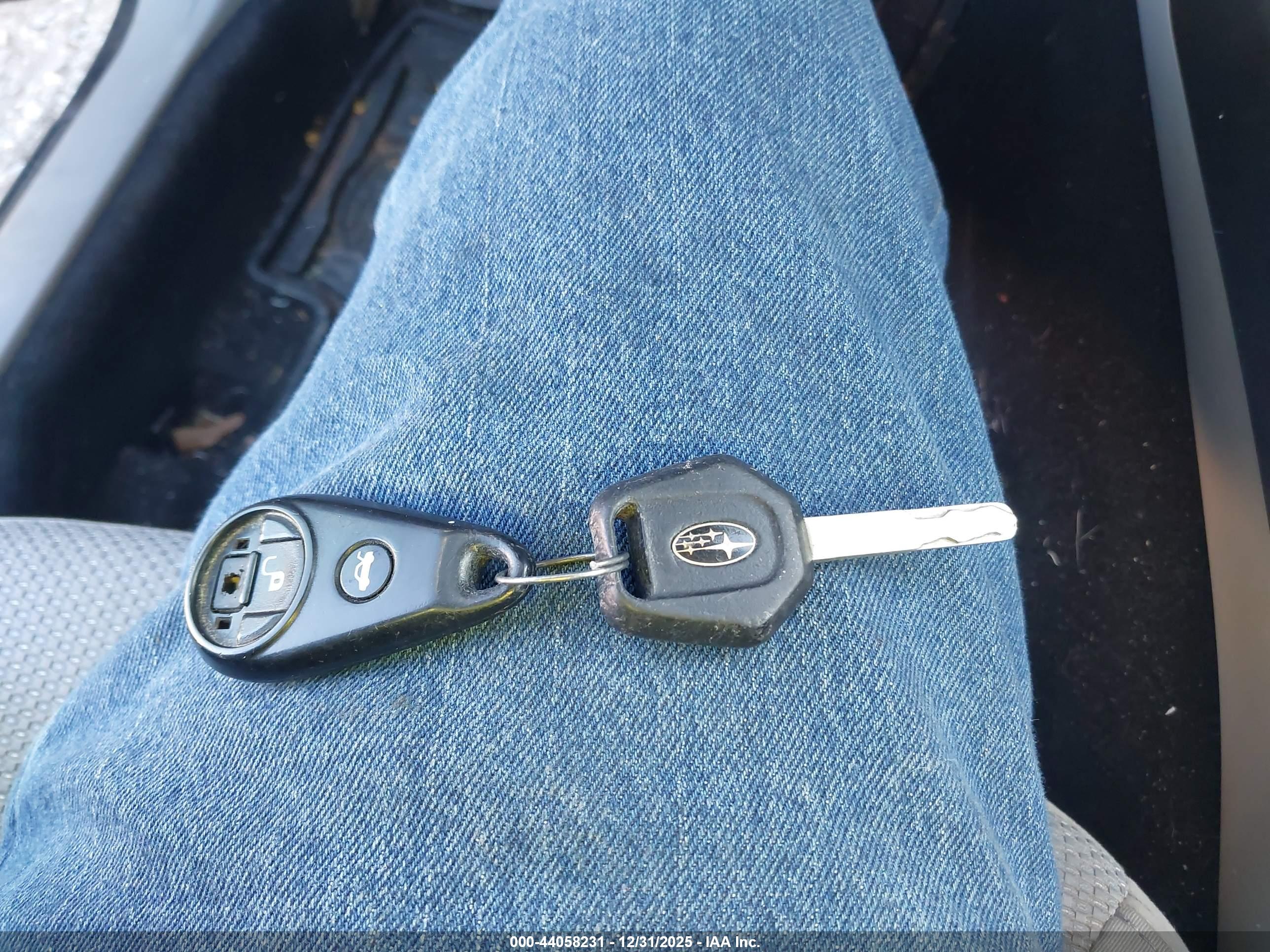 SUBARU FORESTER image 11