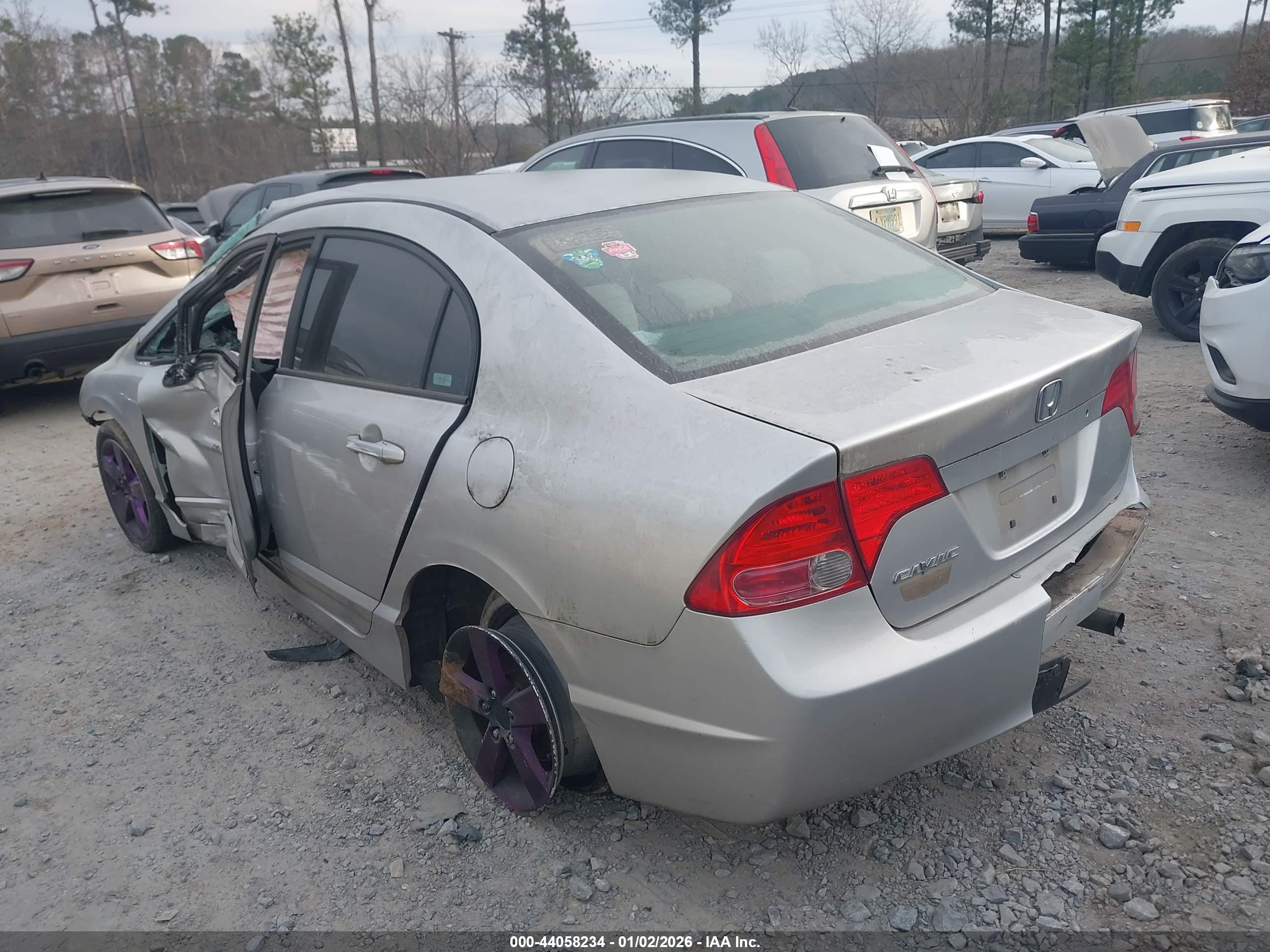 HONDA CIVIC image 3