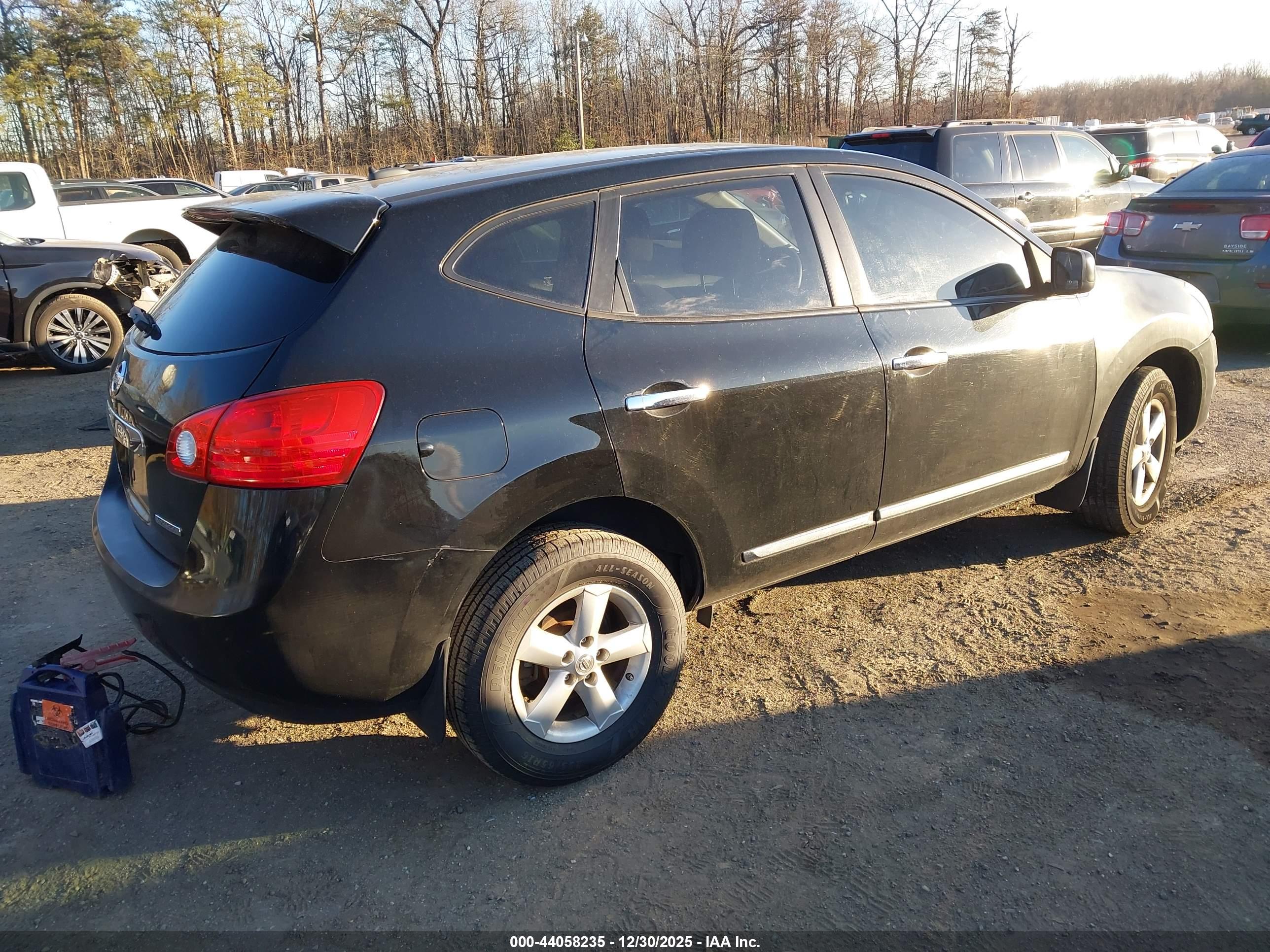 NISSAN ROGUE image 4