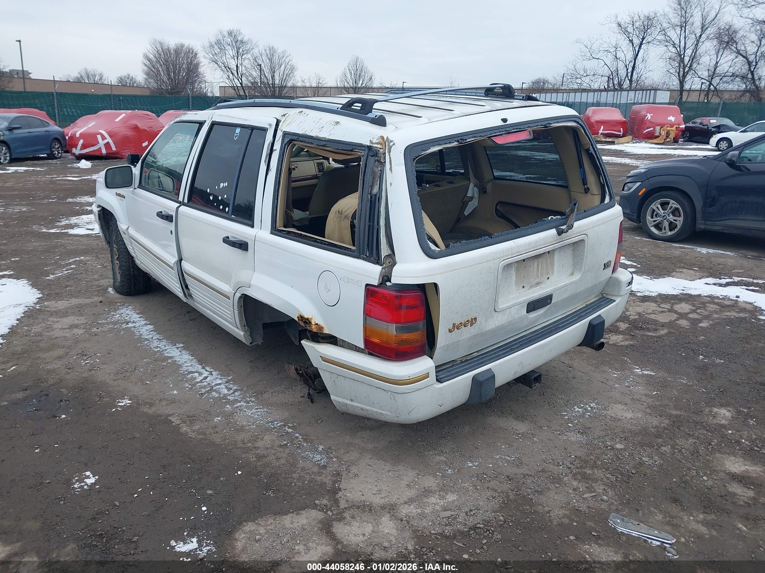 JEEP GRAND image 3