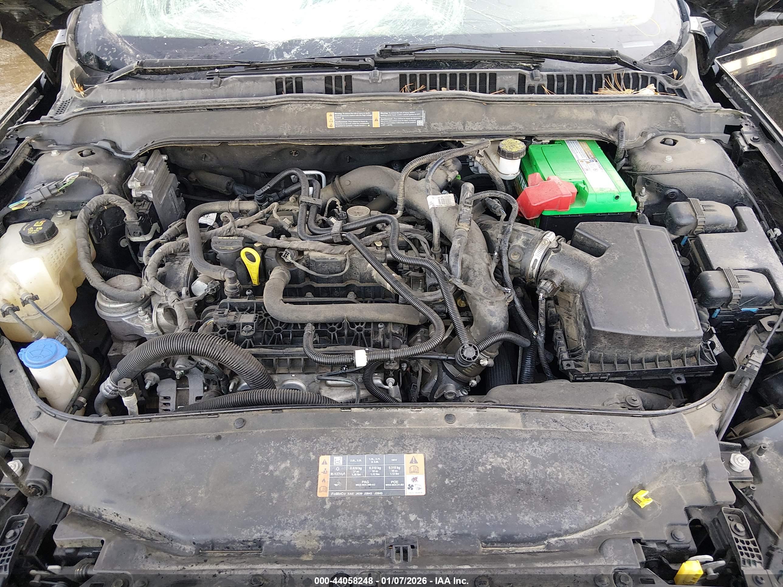FORD FUSION image 10