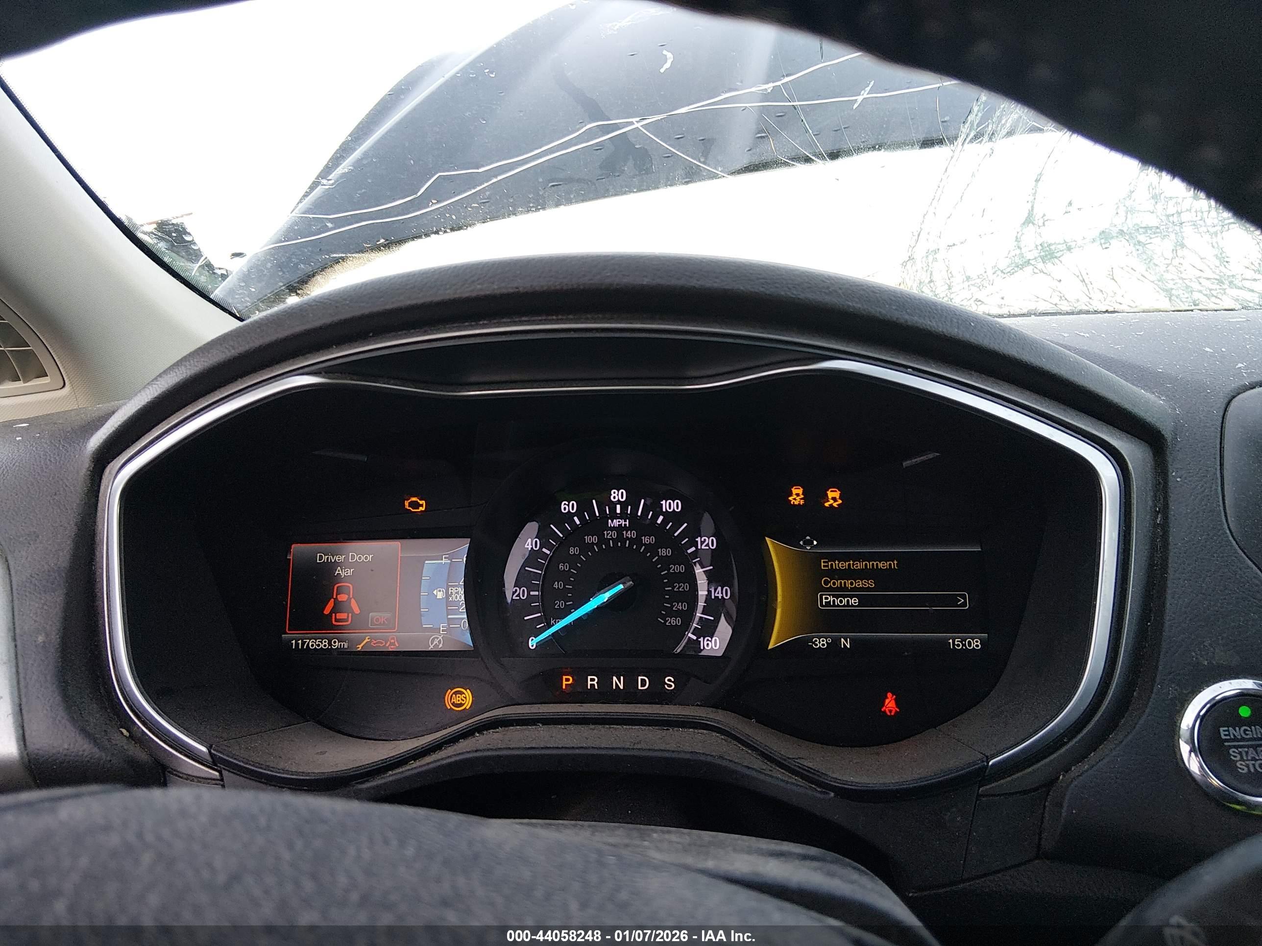 FORD FUSION image 7