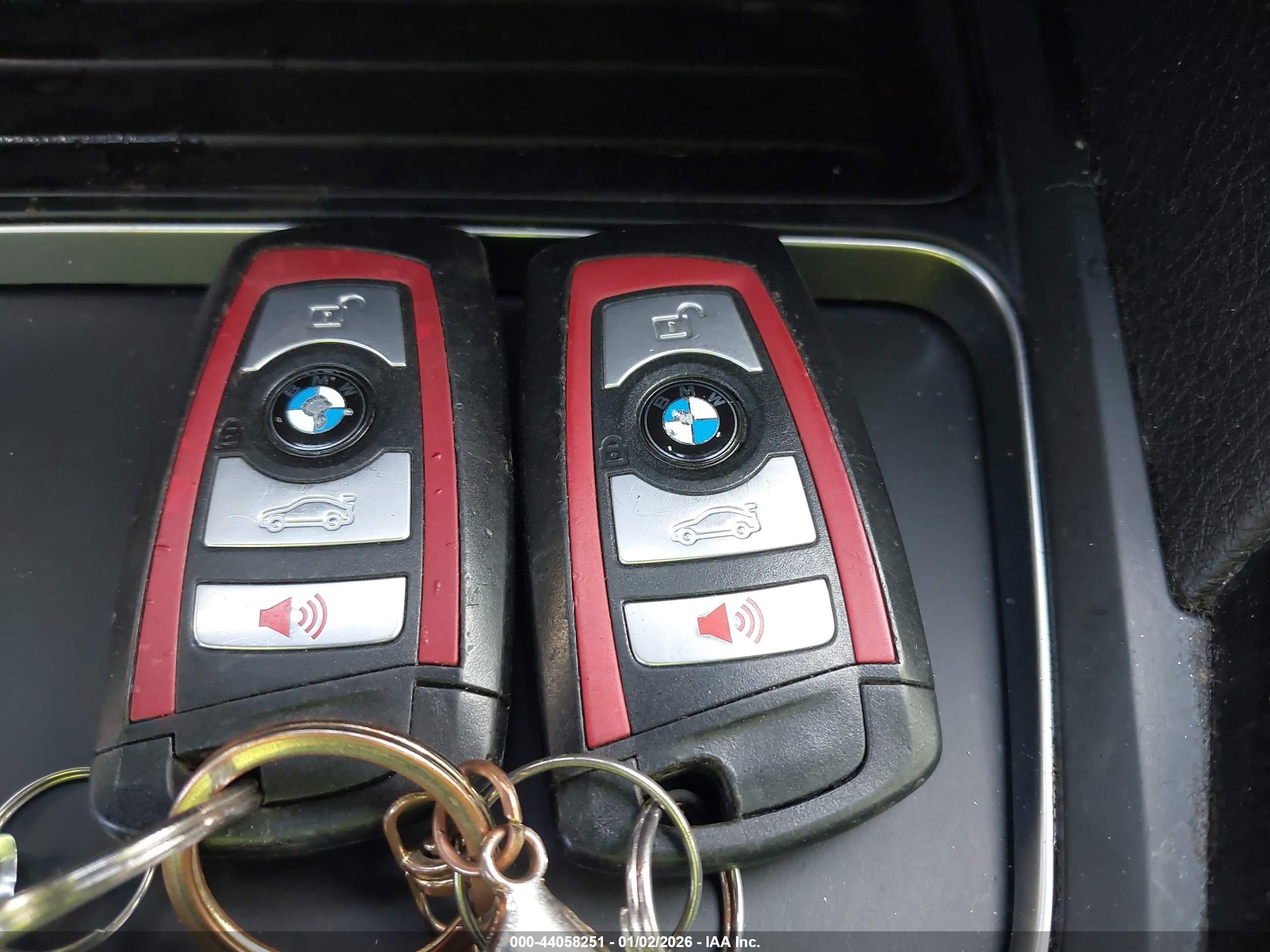 BMW 330I image 11