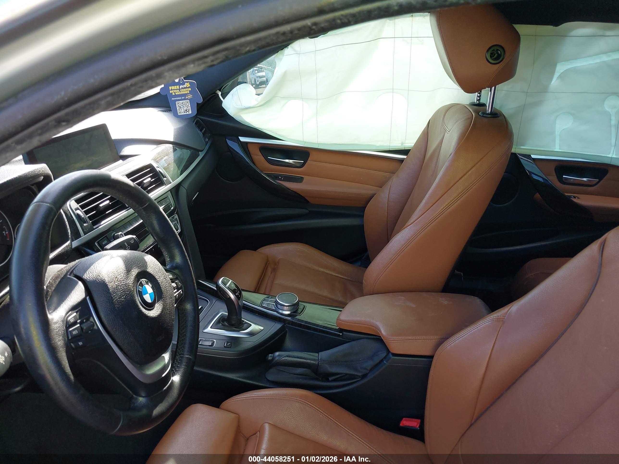BMW 330I image 5