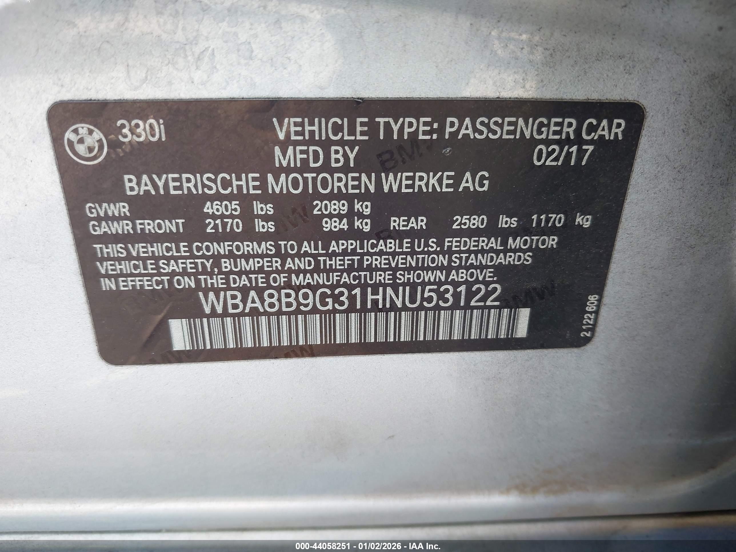 BMW 330I image 9