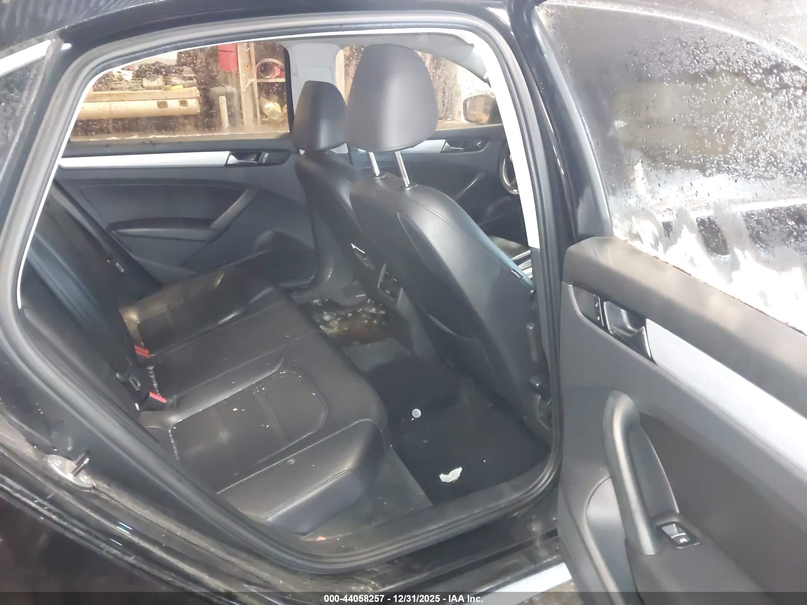 VOLKSWAGEN PASSAT image 8